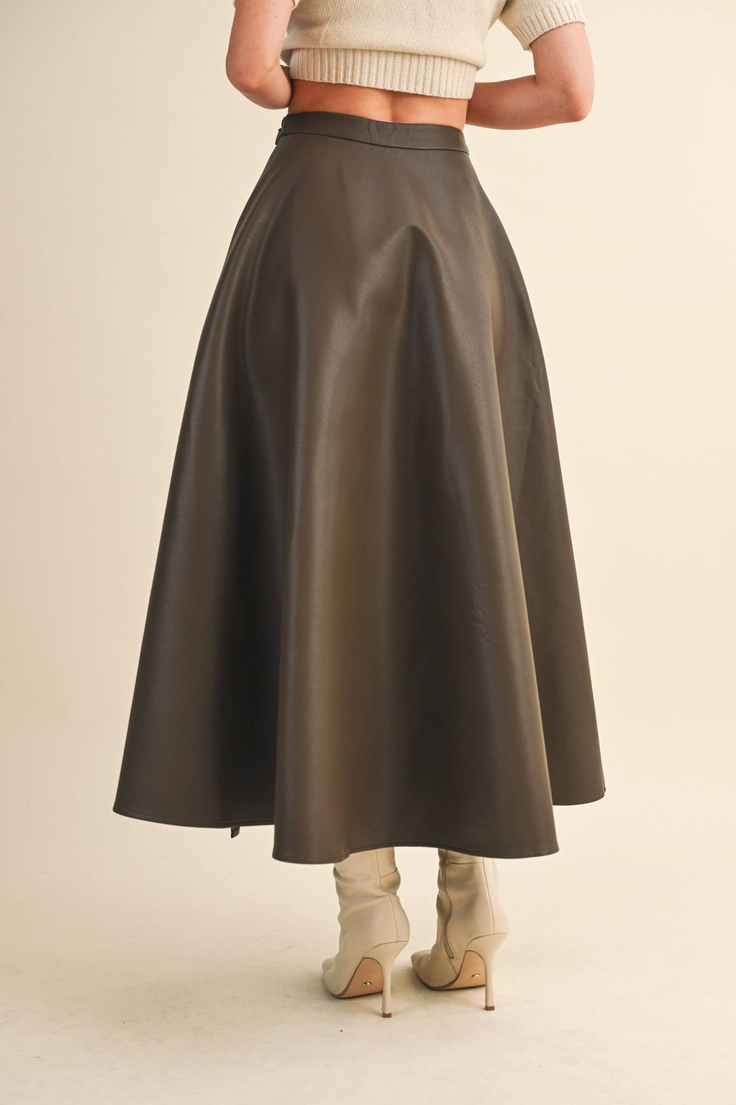 LEATHER A-LINE MAXI SKIRT WITH HIGH SLIT: Black