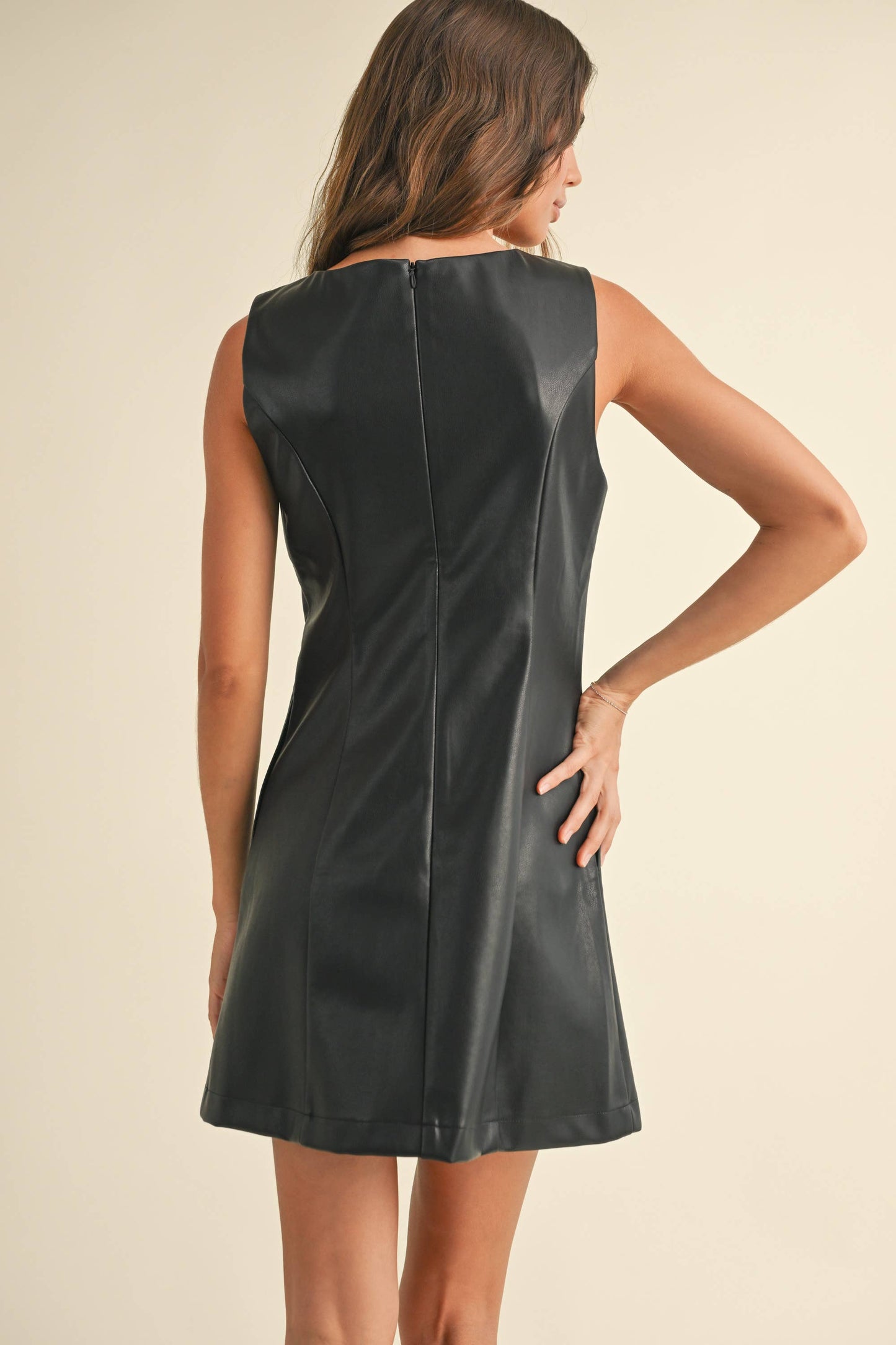 SQUARE NECK VEGAN LEATHER DRESS: Black