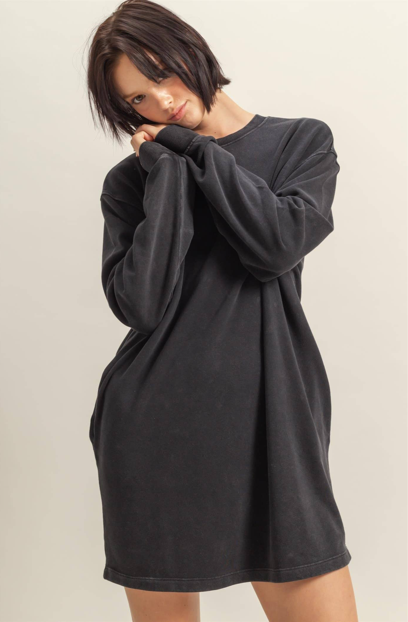 Tilly Long Sleeve Oversized Mini Dress: BLACK