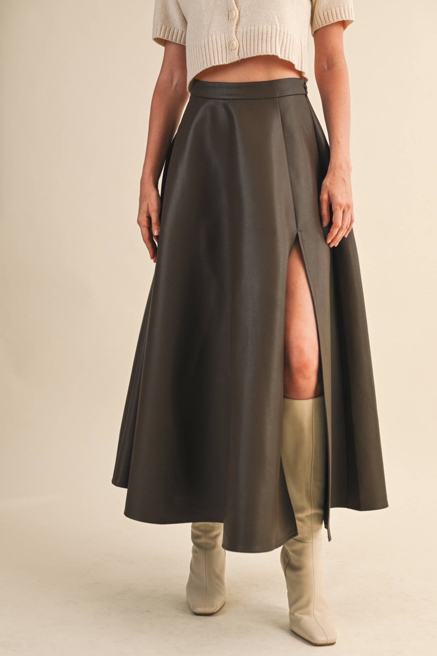 LEATHER A-LINE MAXI SKIRT WITH HIGH SLIT: Black