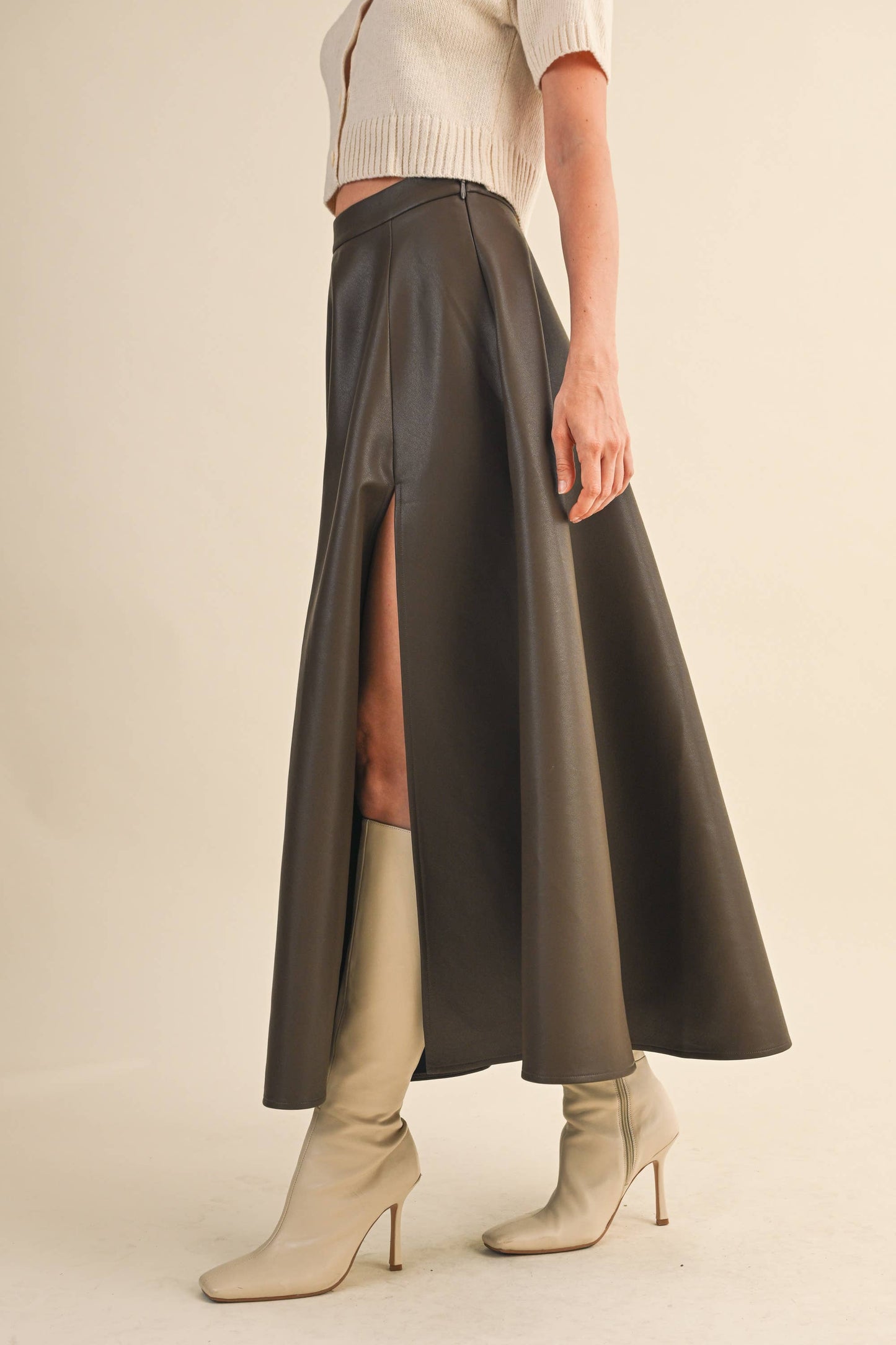 LEATHER A-LINE MAXI SKIRT WITH HIGH SLIT: Black
