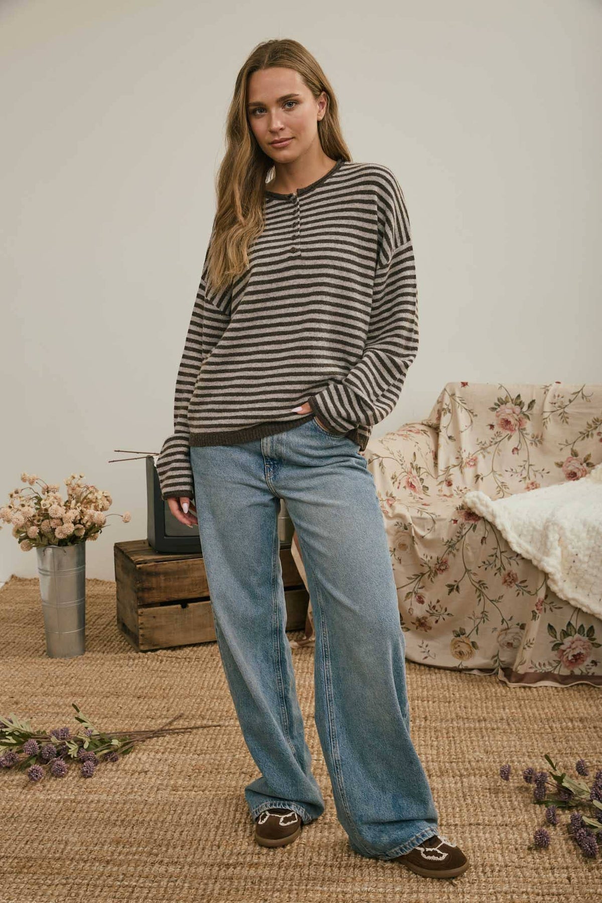 BUTTON HENLEY STRIPE LONG SLEEVE DROP SHOULDER SWEATER : DEEP BROWN