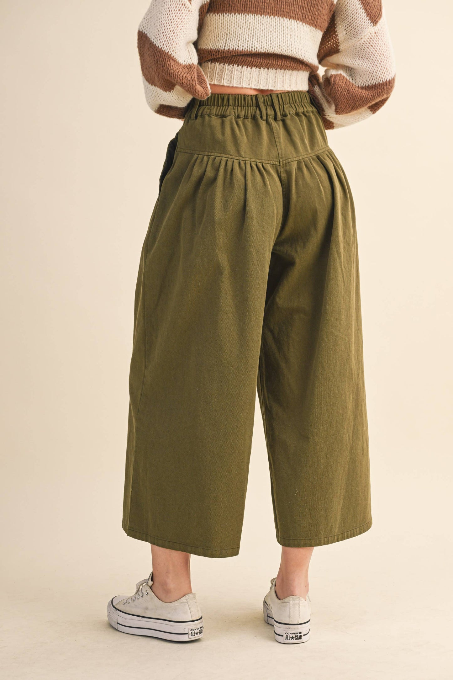 COTTON TWILL HIGH WAIST CROPPED WIDE LEG PANTS: OLIVE