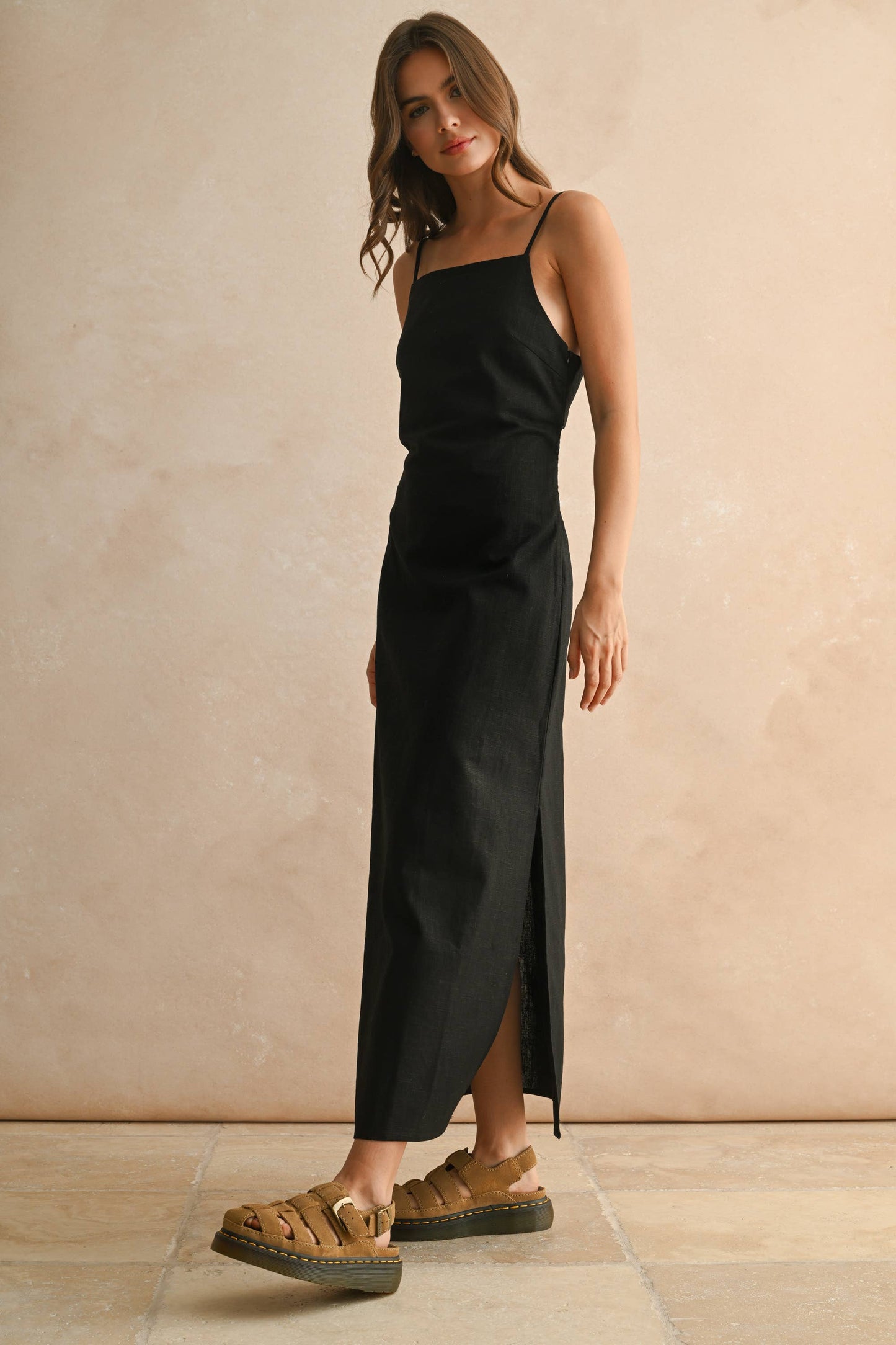 LINEN LONG STRAIGHT DRESS: Black