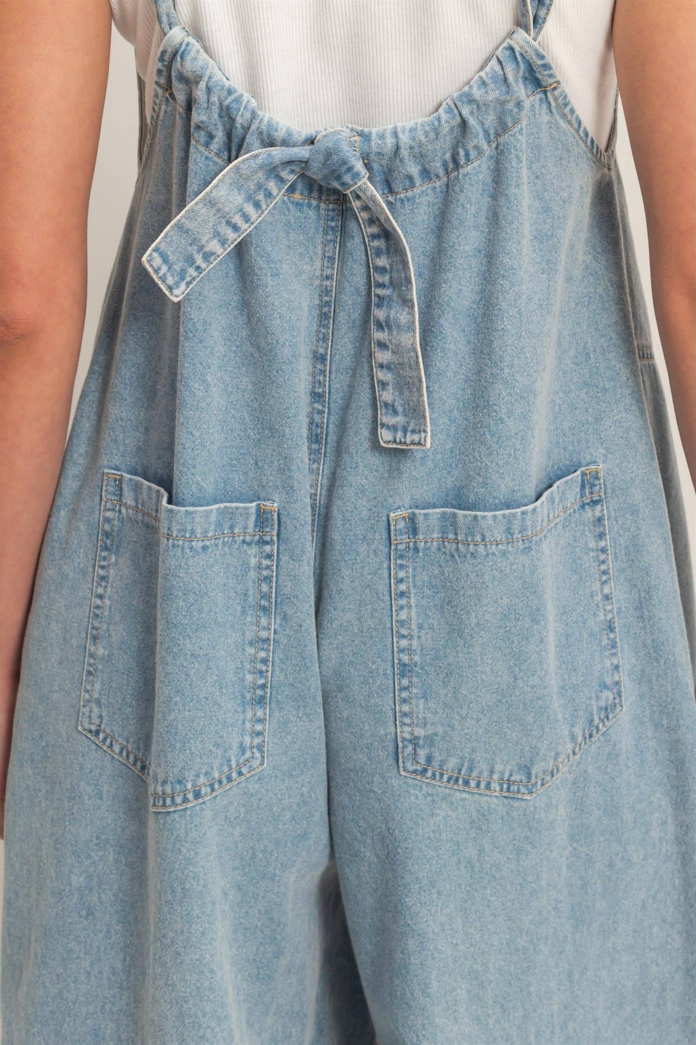 Denim Adjustable Strap Jumpsuit: LIGHT BLUE