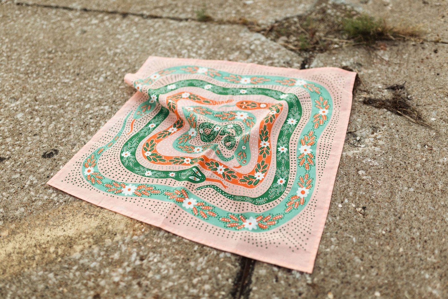 Snakes Pink