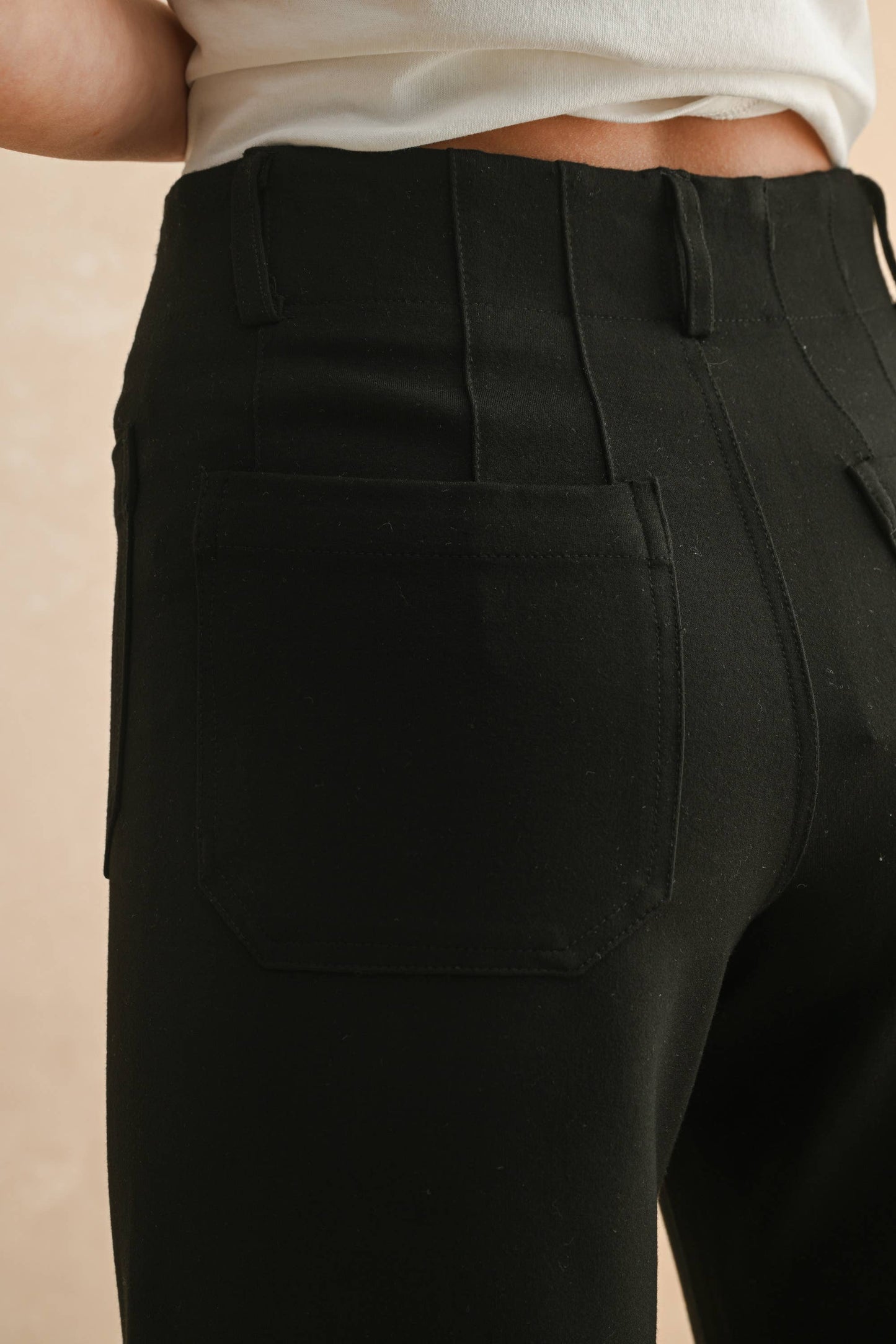 2 POCKETS PONTE PANTS: BLACK