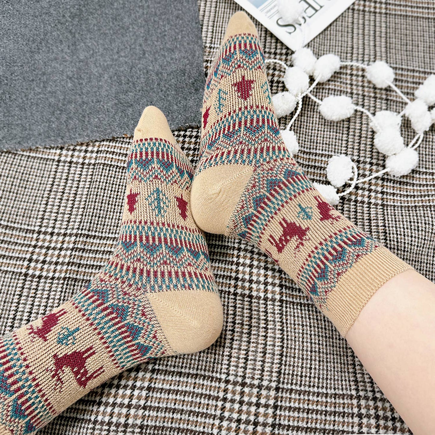 Women's Crew Winter Nordic Deer Jacquard Socks