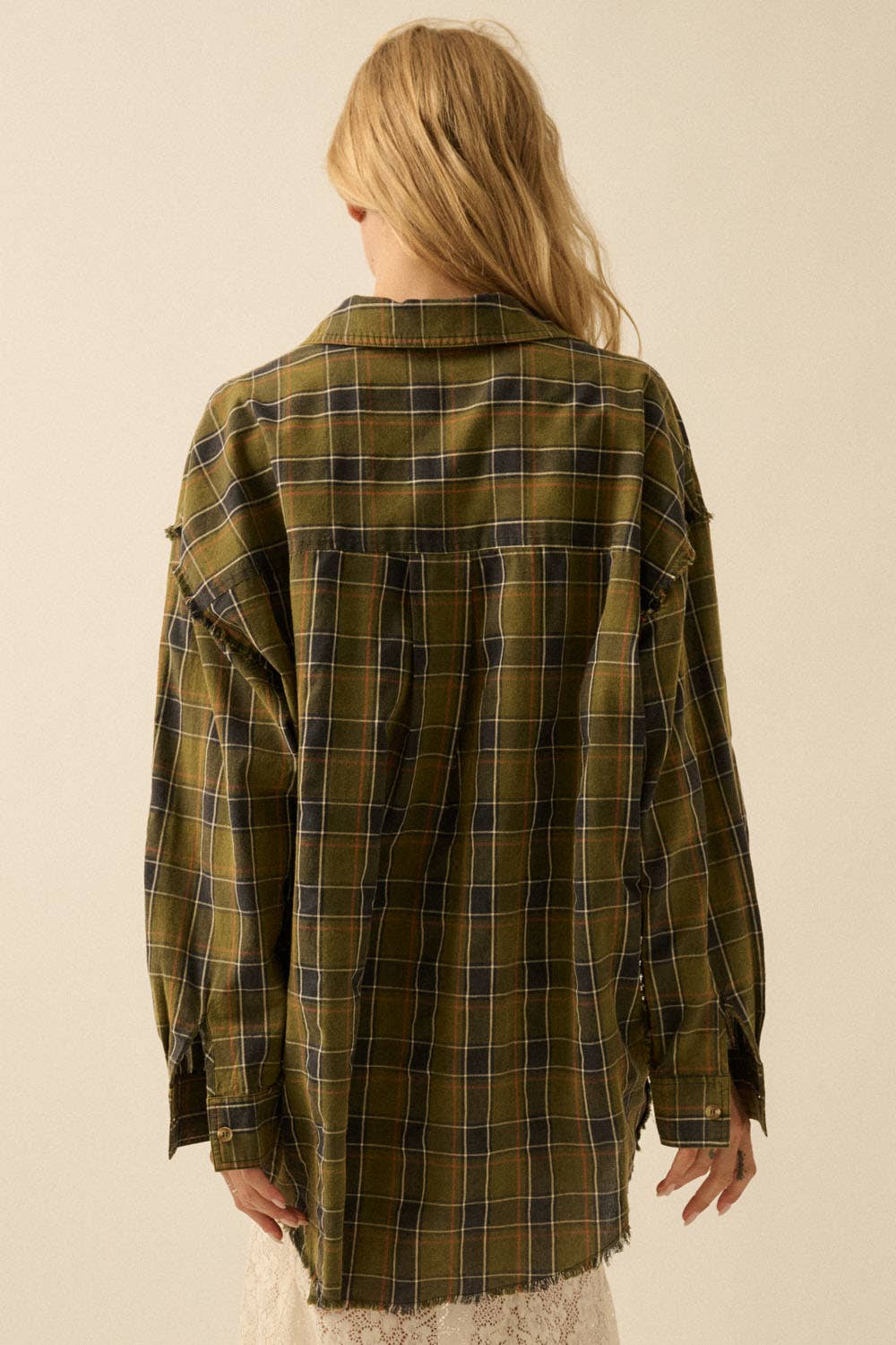Plaid Oversized Raw-Edge Exposed-Seam Pocket Shirt: Olive
