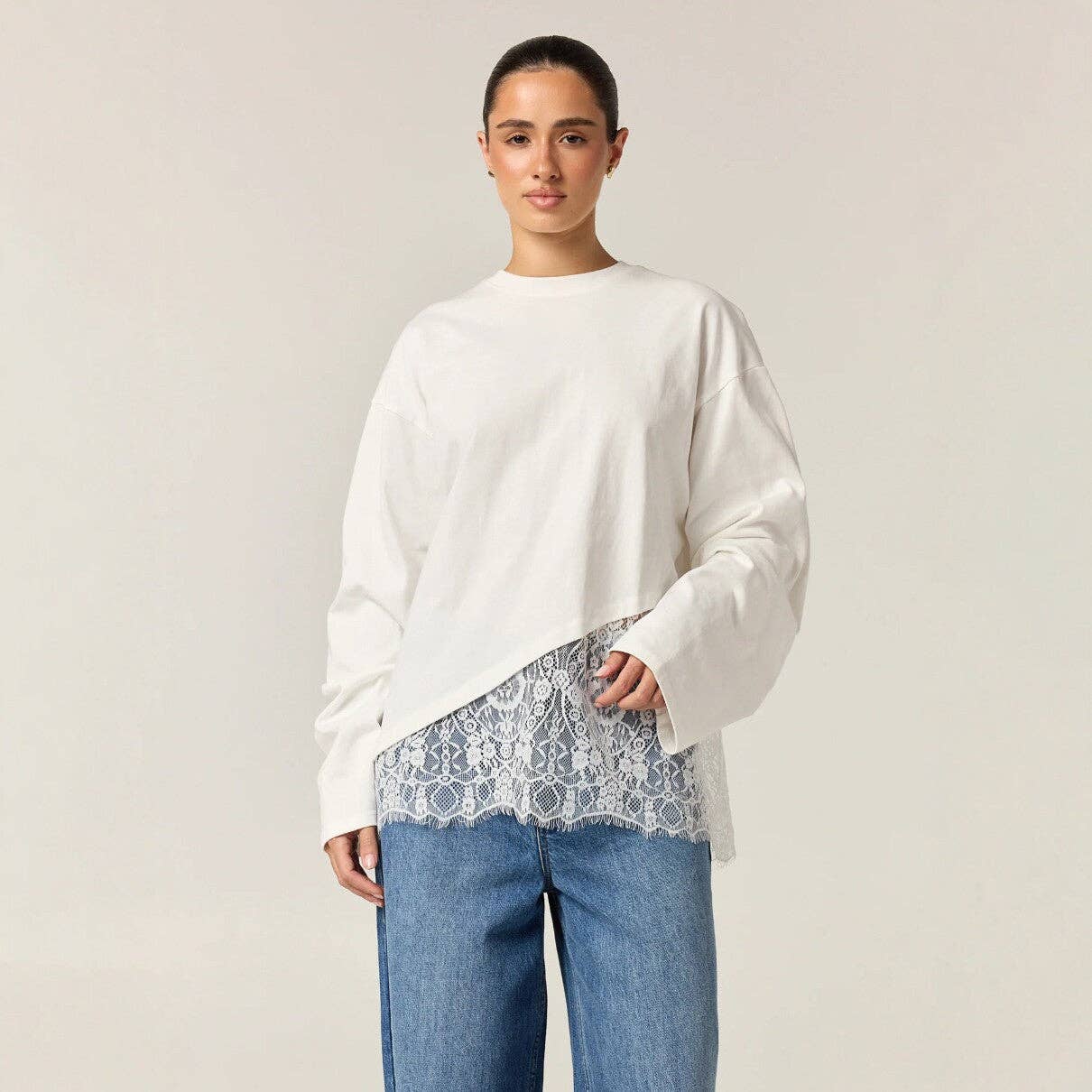 Women's Lace Hem Long Sleeve Top Relaxed Fit Cotton Tee: White