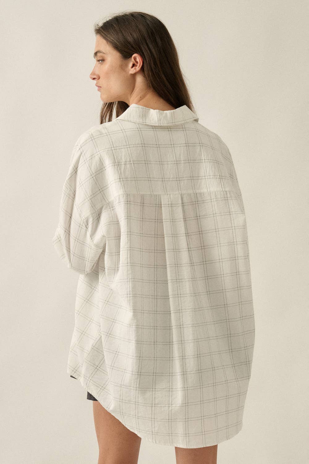 Windowpane Check Plaid Oversize Long-Sleeve Button-Up Shirt: Off White