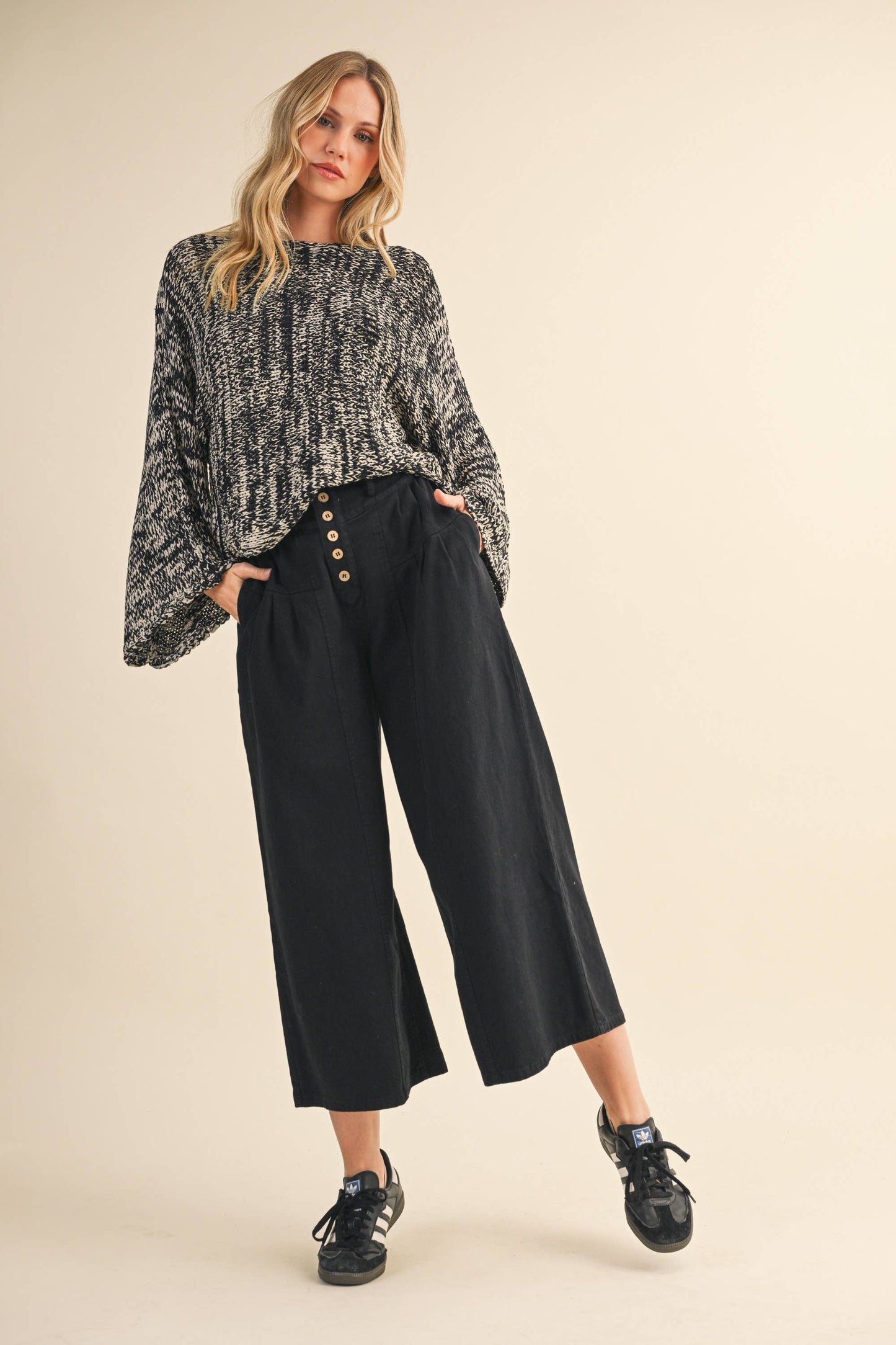 COTTON TWILL HIGH WAIST CROPPED WIDE LEG PANTS: Black