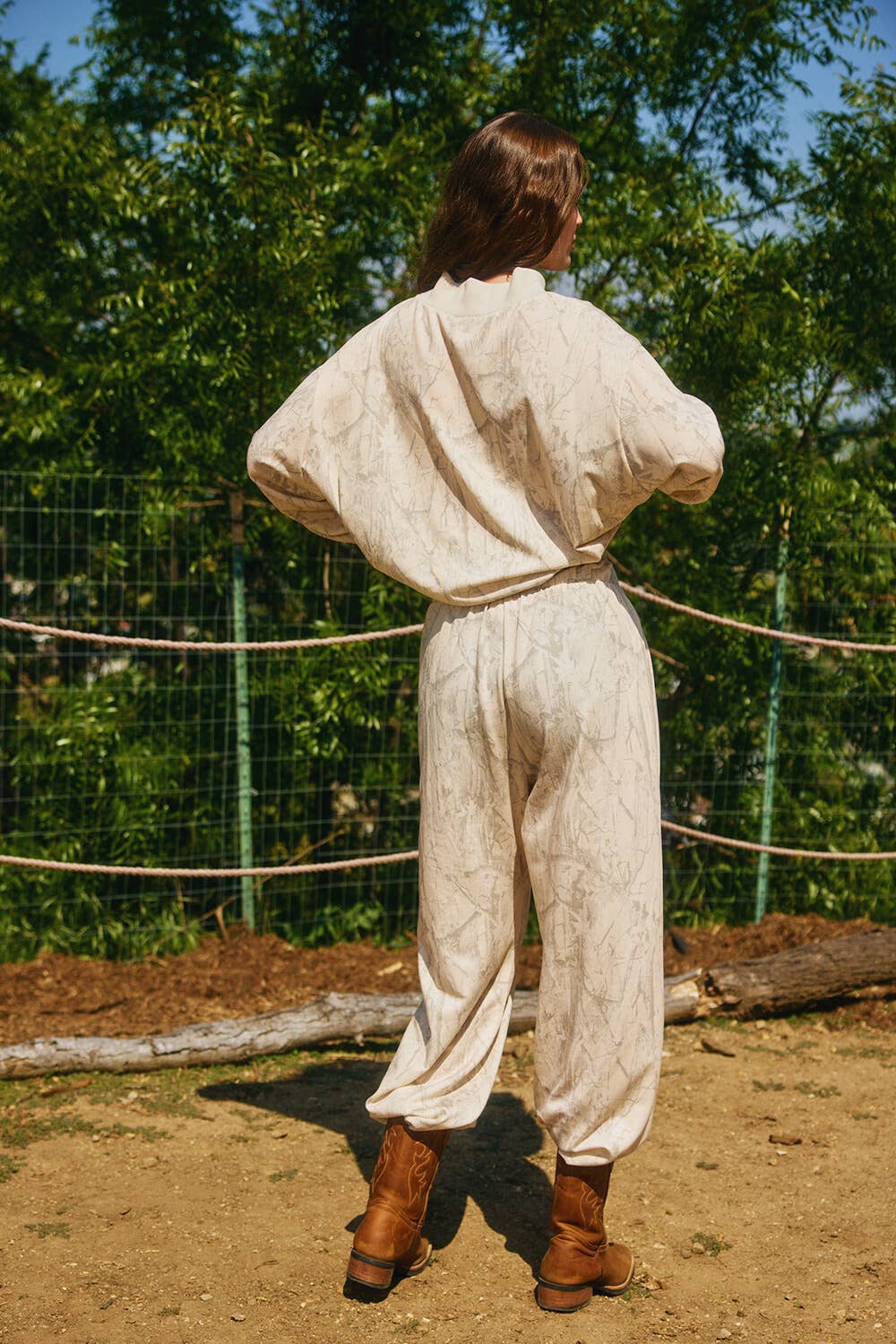 Loose Fit Banded Jogger Pants: TAUPE