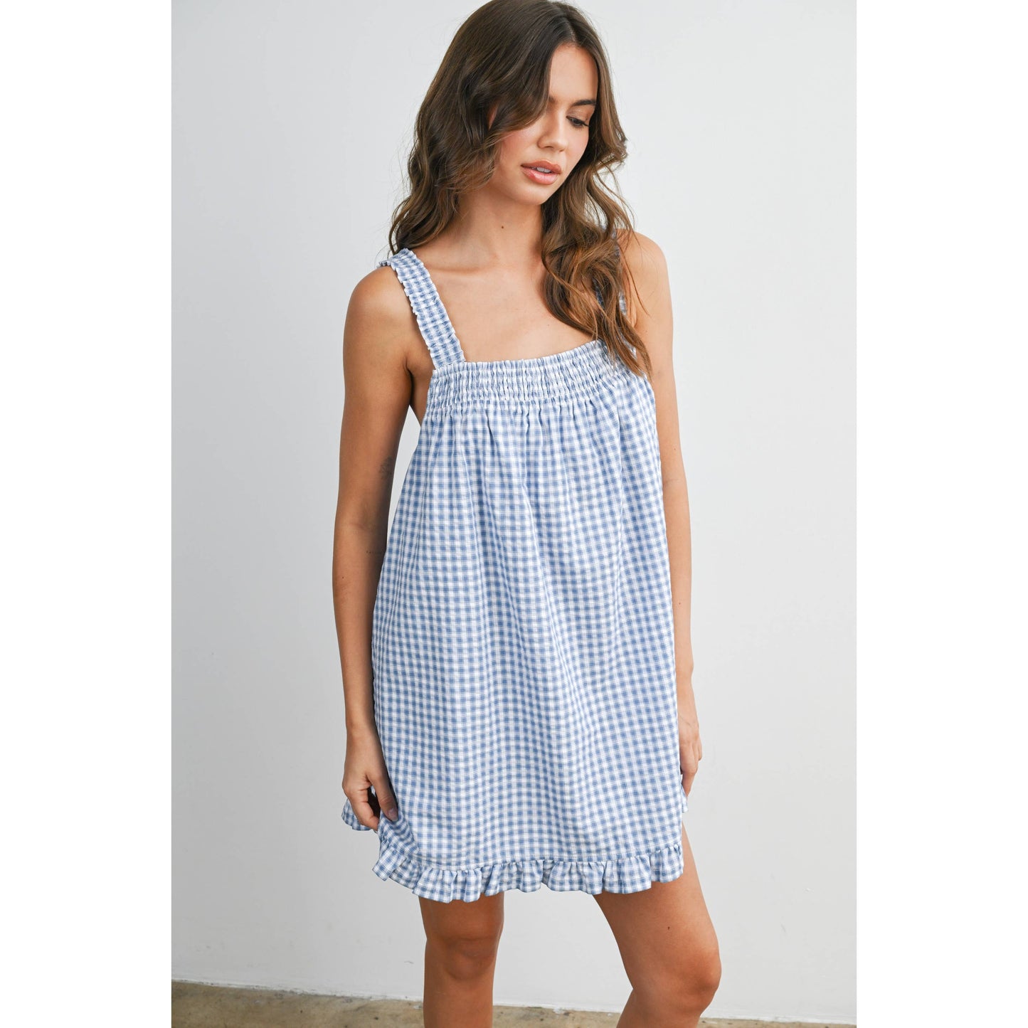 Back-Tie Smocked Ruffle Gingham Dress: BLUE / IVORY