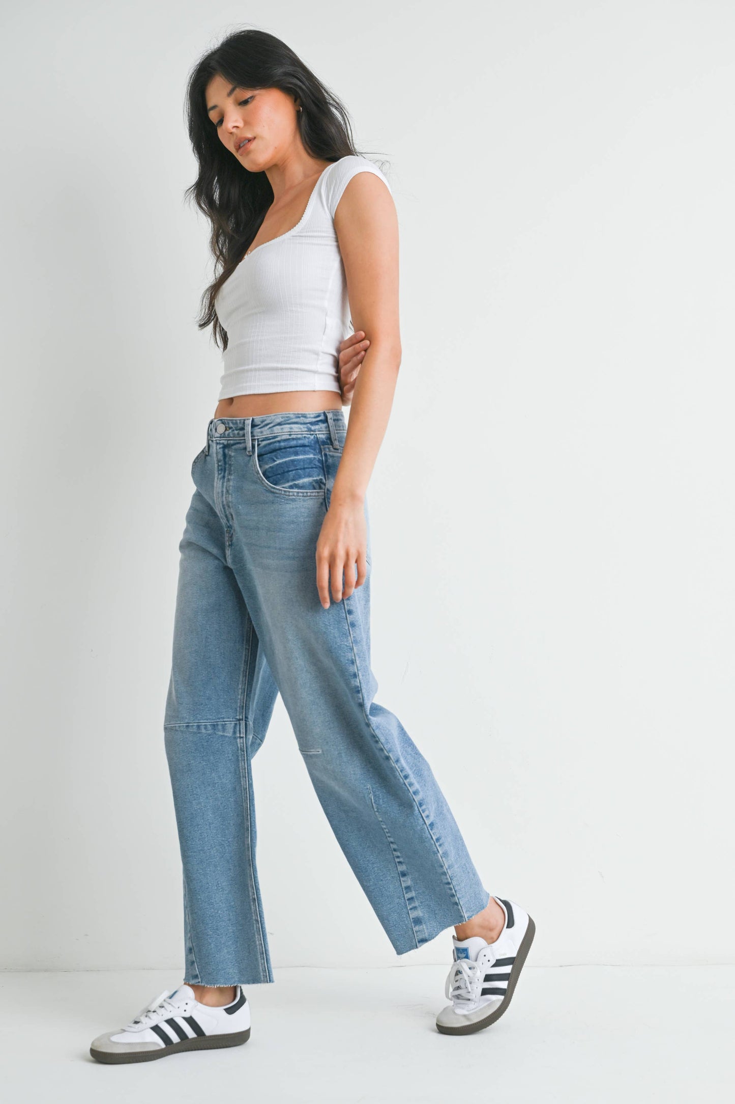Barrel Jean w/ Seams - Light Denim