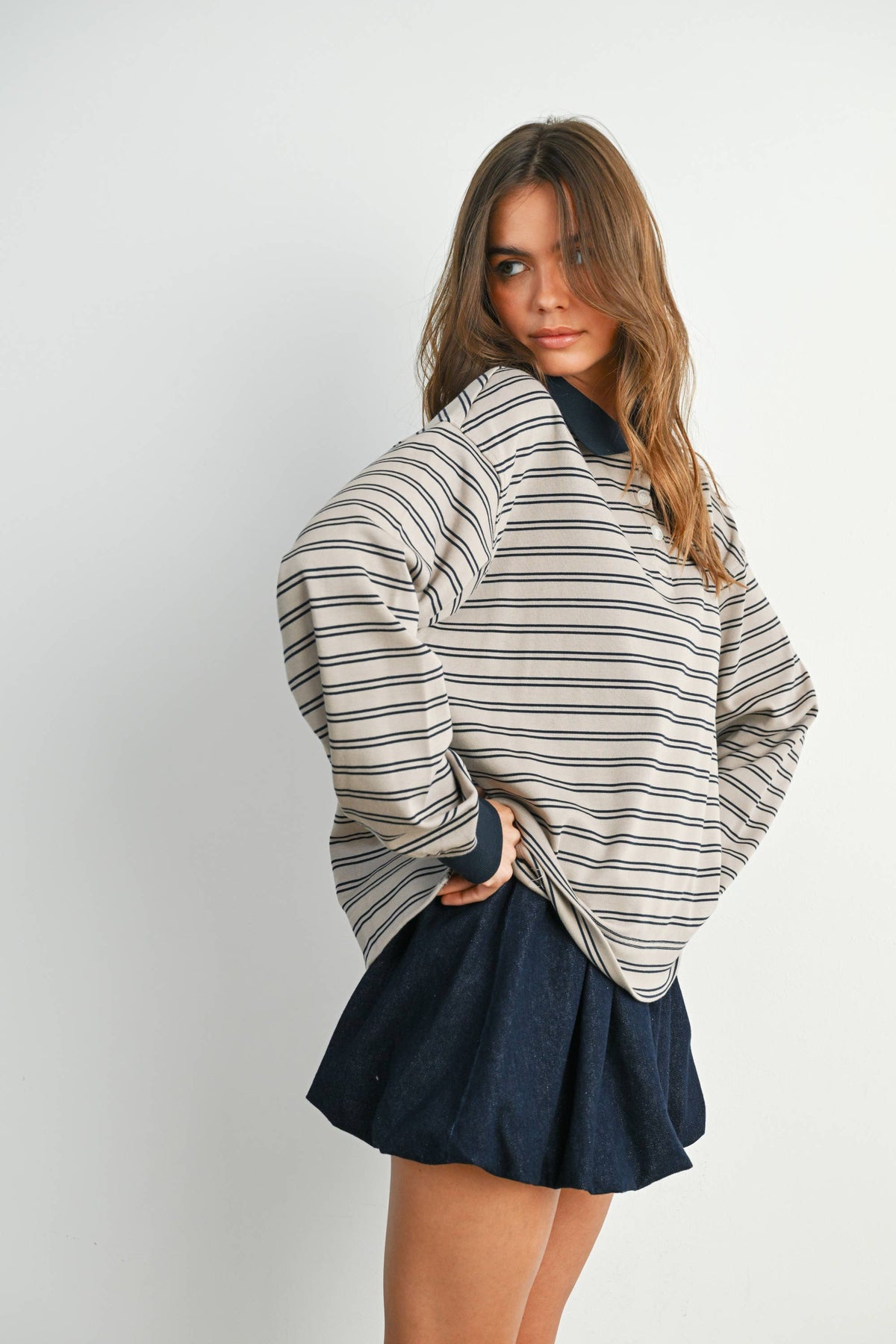 Quarter-Button Striped Collared Long Sleeve Top: TAUPE / NAVY