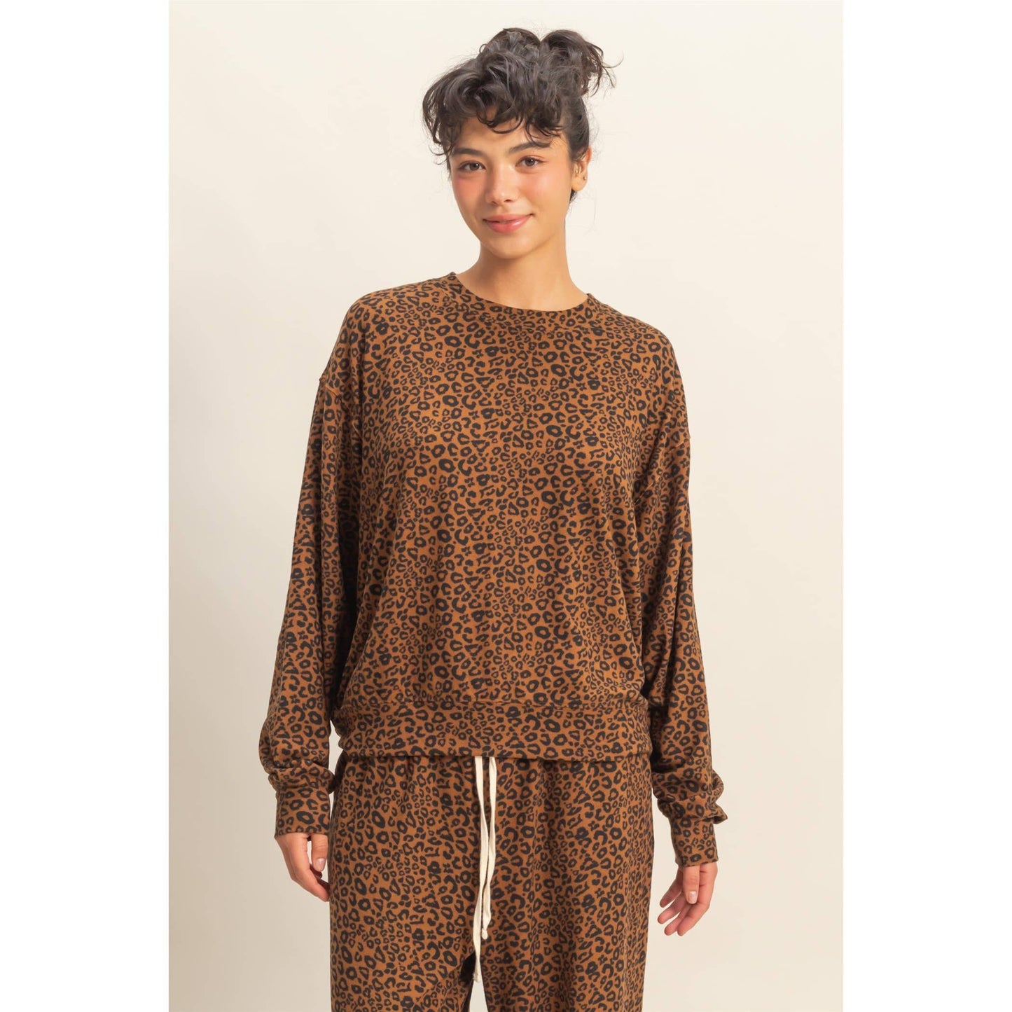 Soft Fabric Leopard Lounge Sweatshirt: BROWN