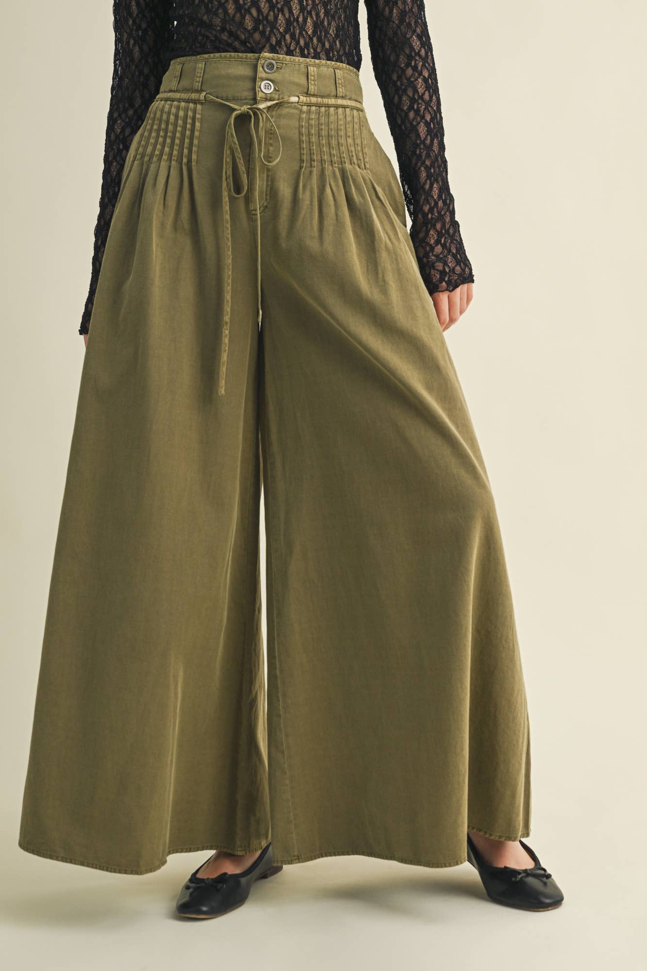 PINTUCK WIDE LEG PATNS: OLIVE