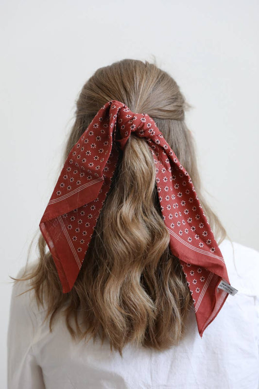 Cotton Daisy Bandana in Rust