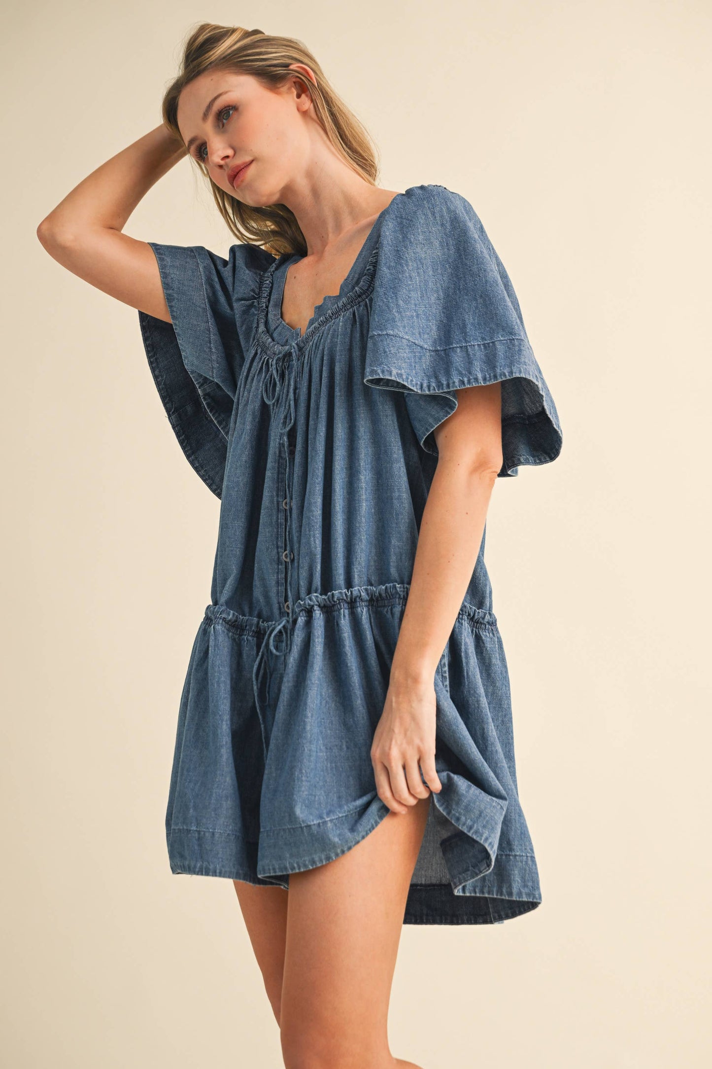 DENIM BUTTERFLY SLEEVE ROMPER: DENIM