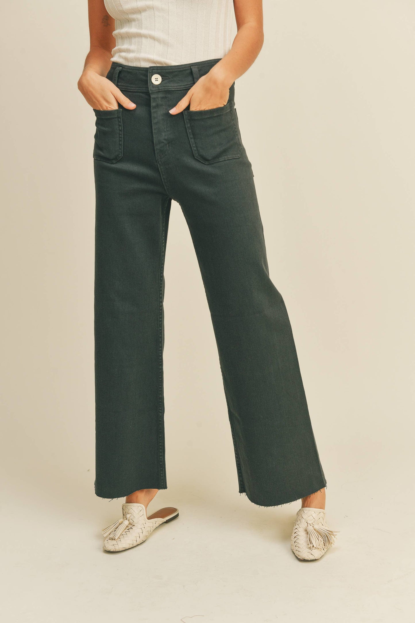 Colette Cropped Front Pocket Pant