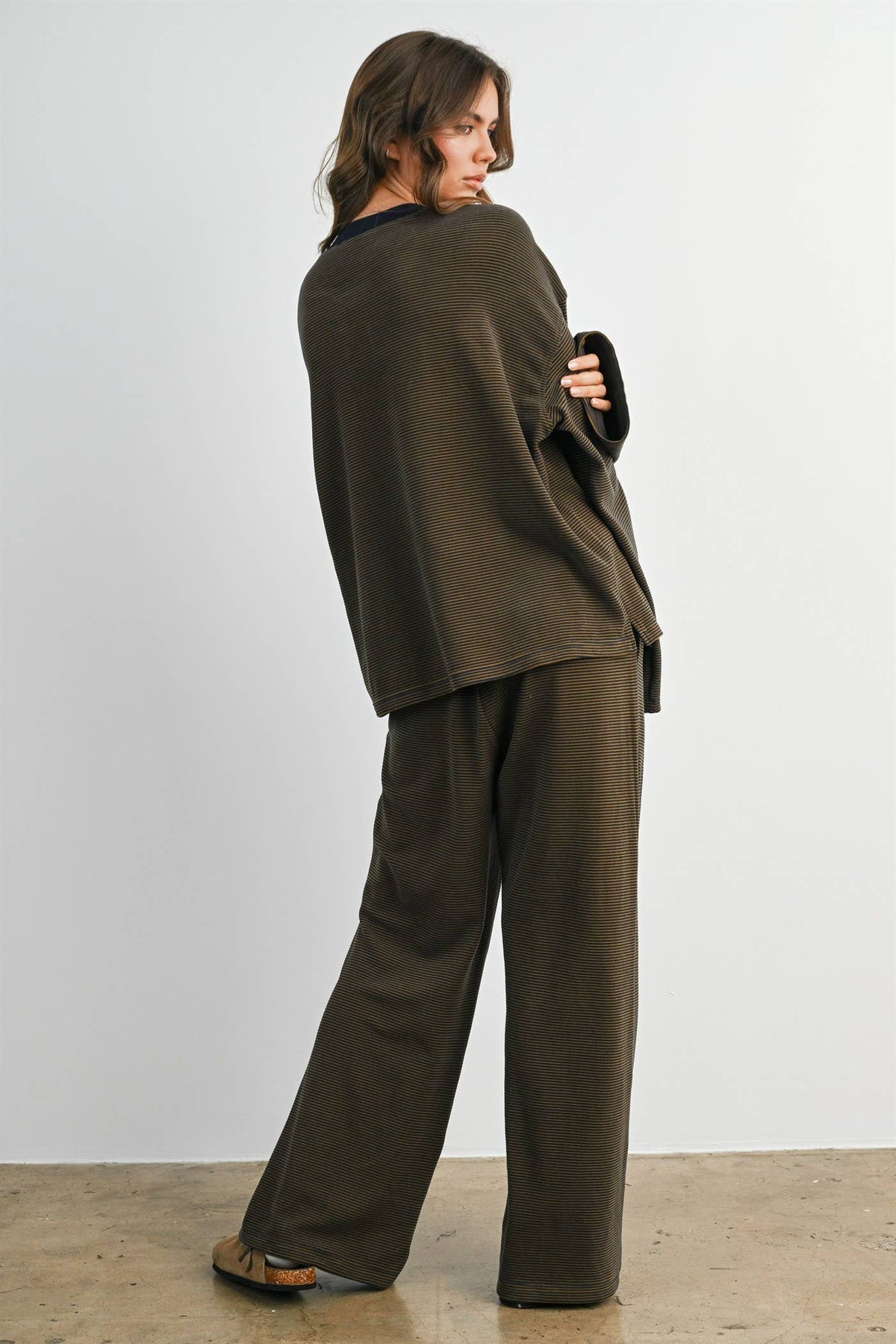Cozy Ribbed Wide-Leg Lounge Pants: NAVY / OLIVE
