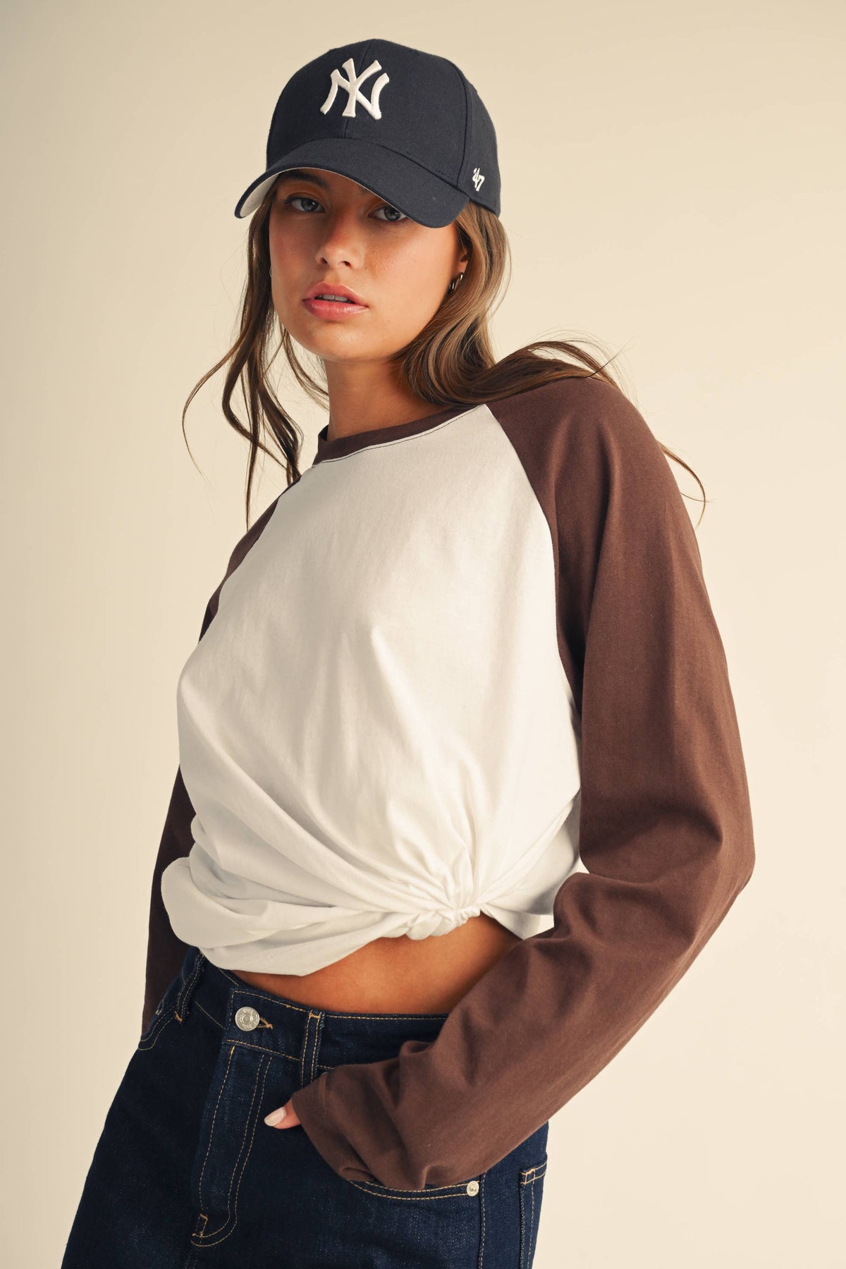 Contrast Raglan Long Sleeve Baseball Tee: White Brown