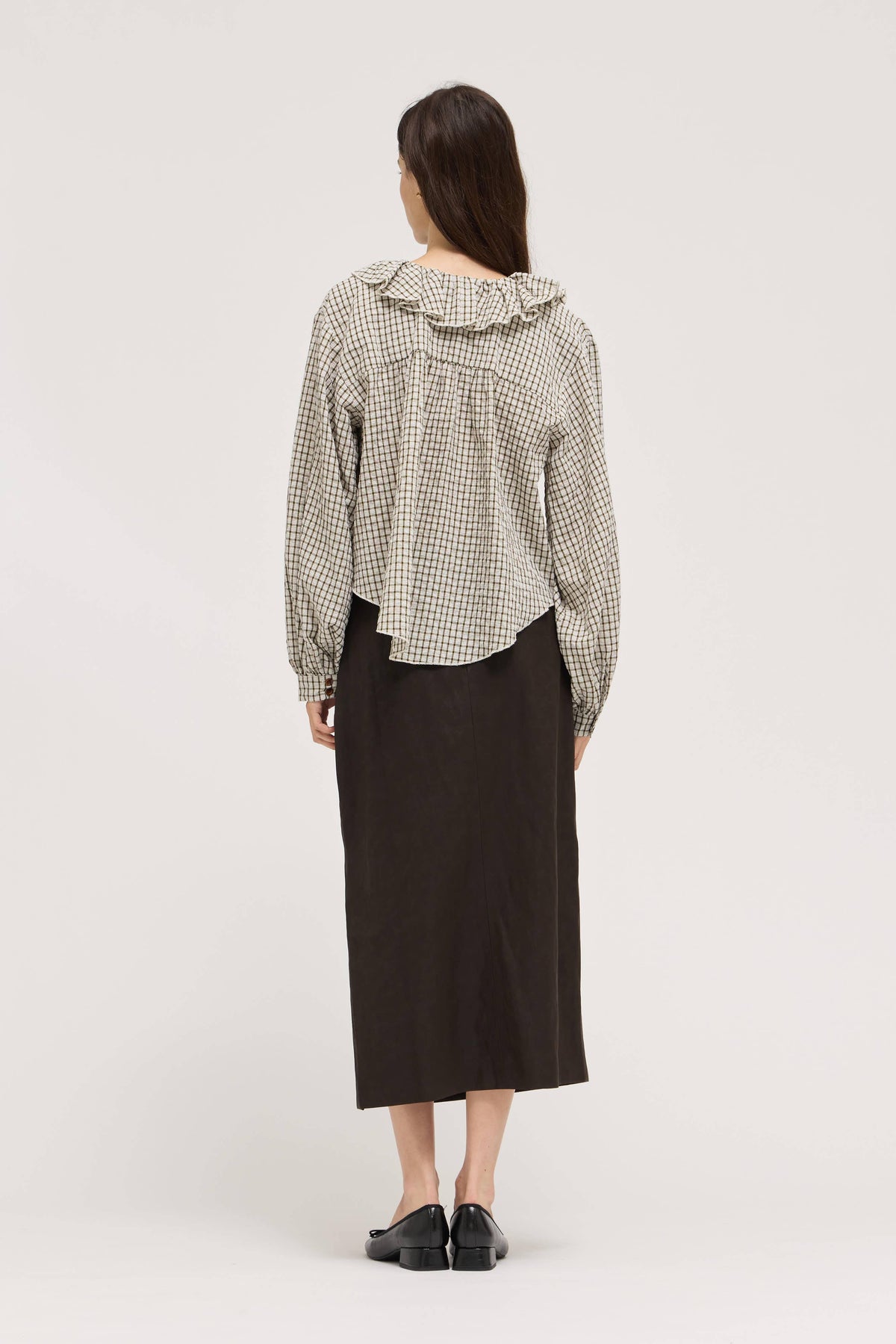 RUFFLE PLAID BLOUSE: OLIVE