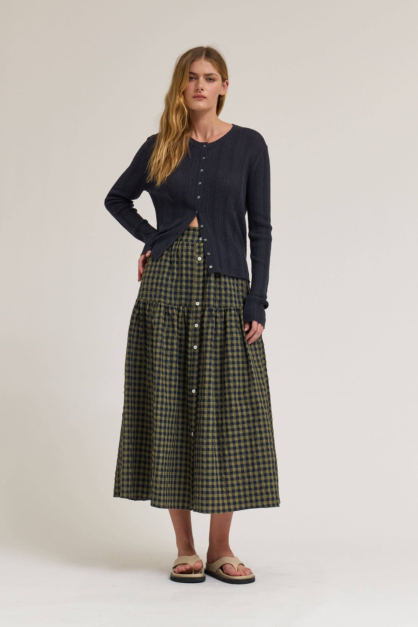 FRONT BUTTON CHECK SKIRT: OLIVE