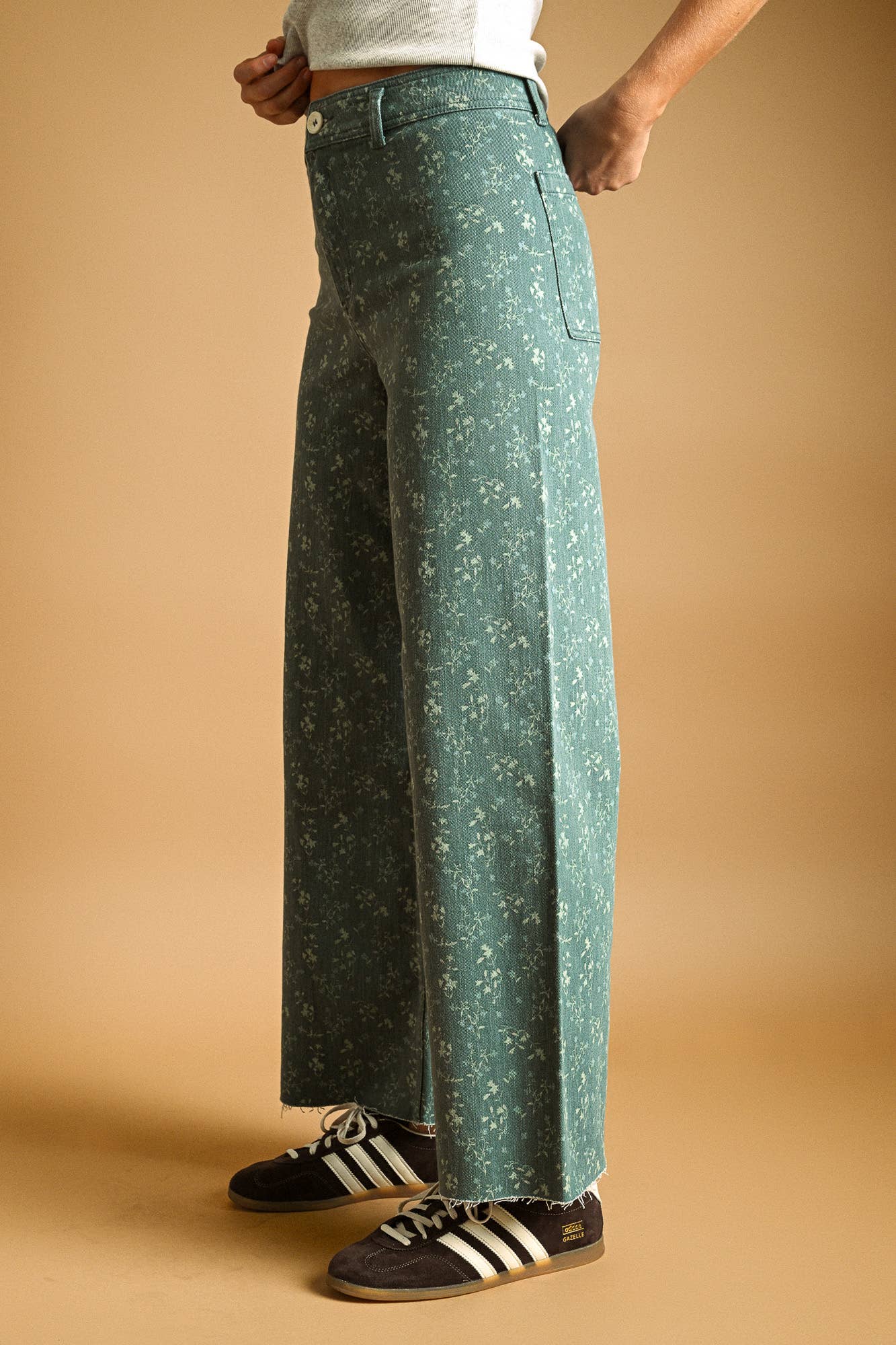 FLORAL PRINT STRETCHED PANTS: DEEP PINE