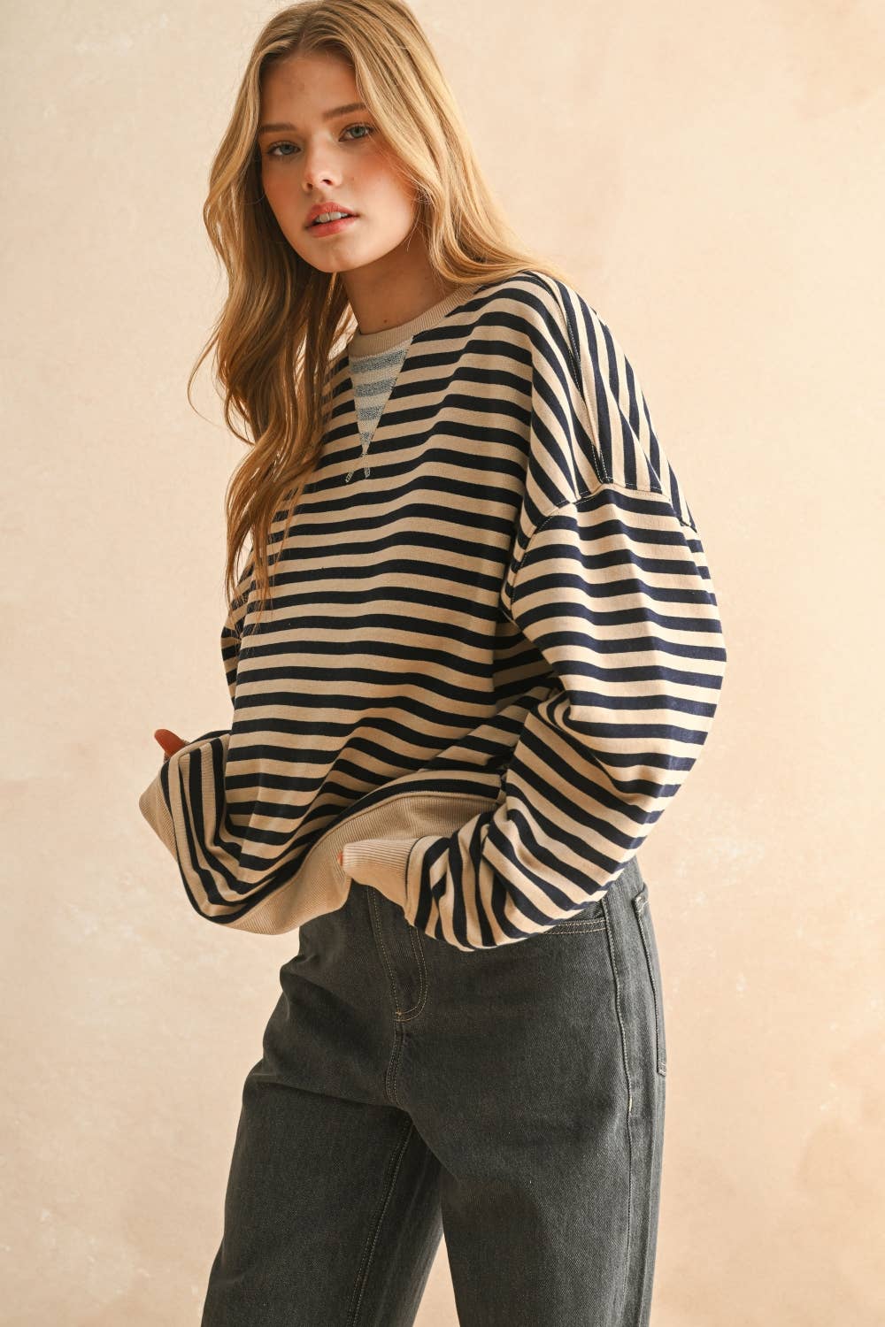 STRIPED KNITTED PULLOVER: BROWN/NAVY
