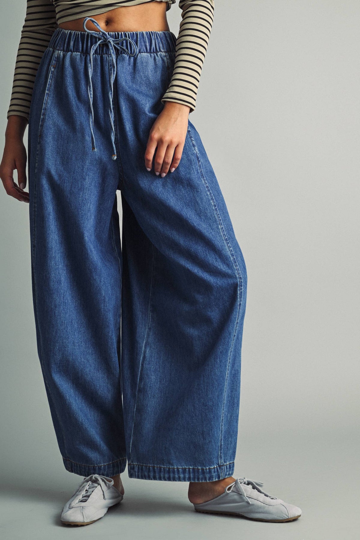 LOOSE BARREL ELASTIC BAND WAIST DENIM PANTS: DENIM