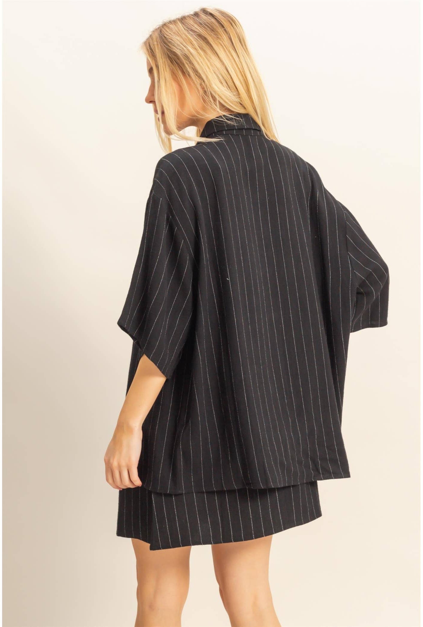 Pin Stripe Button Up Top: BLACK
