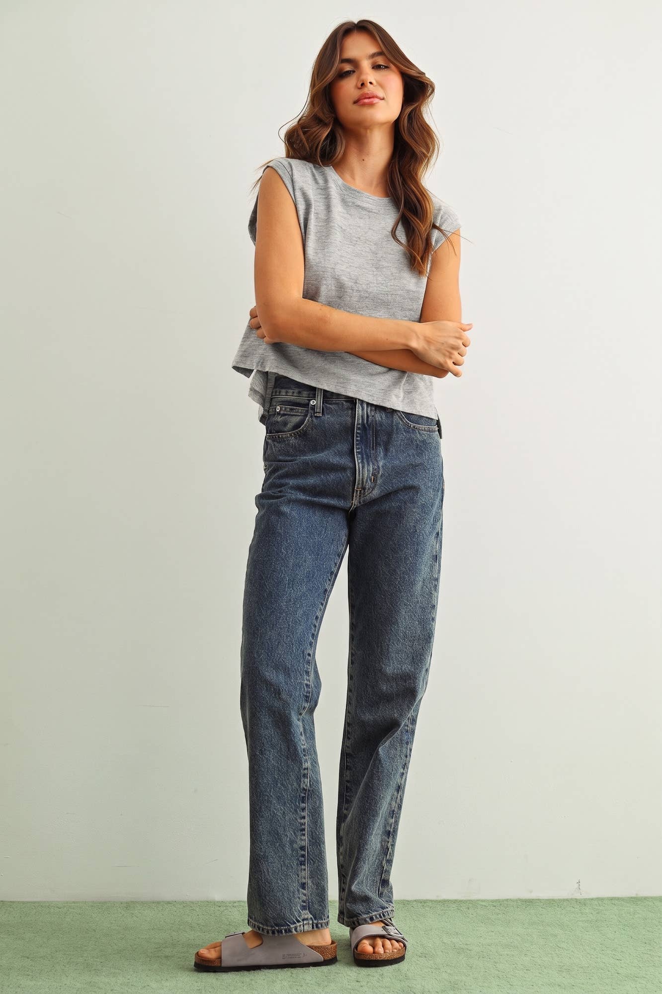 ROUND NECK SLUB TOP: HEATHER GREY