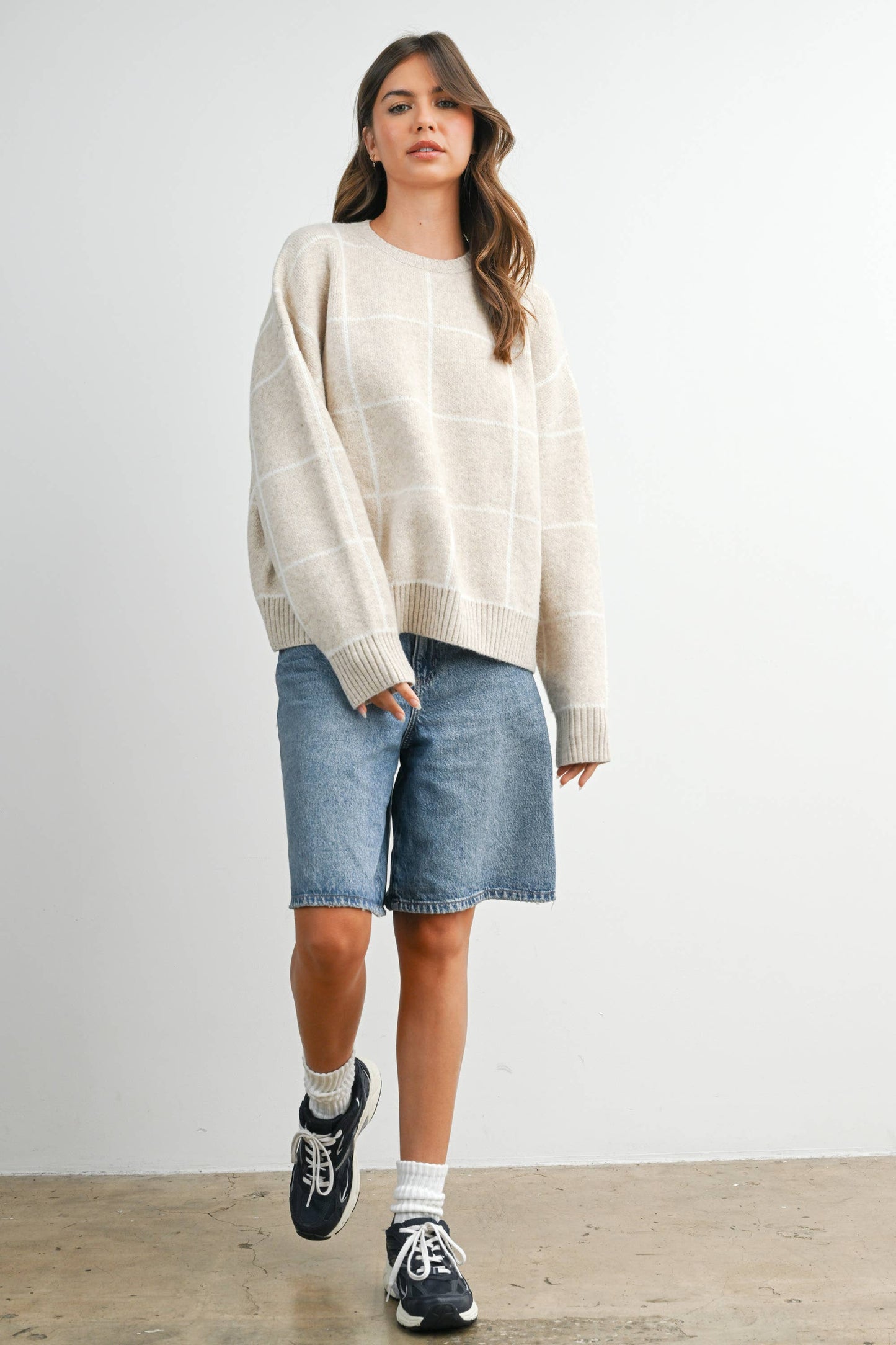 Checkered Crew Neck Knit Sweater - Cream