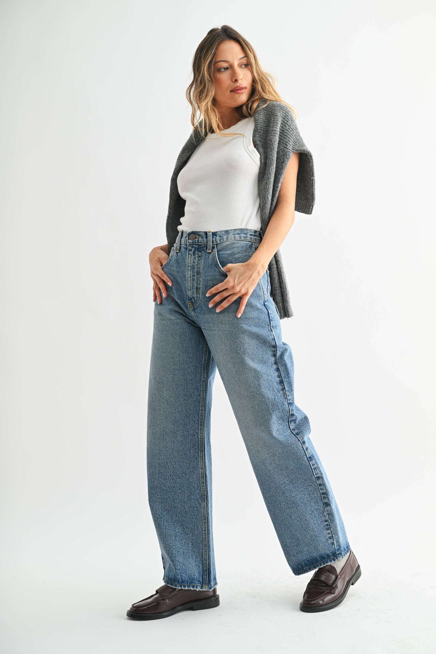 High Rise Clean Barrel Jean - MEDIUM DENIM