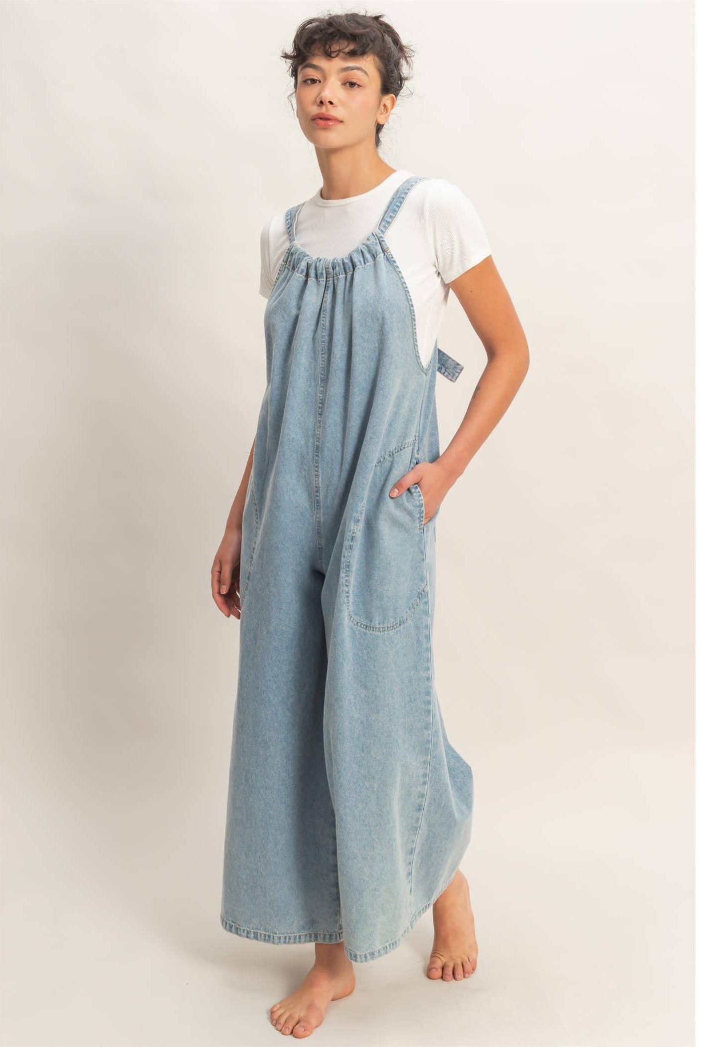 Denim Adjustable Strap Jumpsuit: LIGHT BLUE