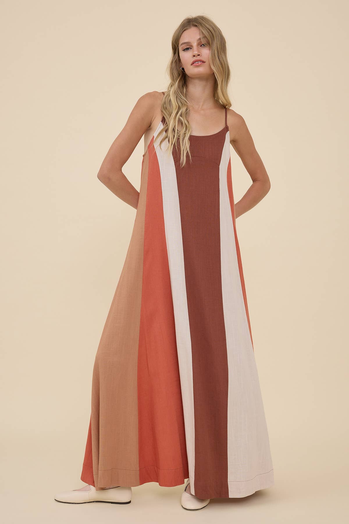 Colorblock Flowy Maxi Slip Dress: NATURAL MIX