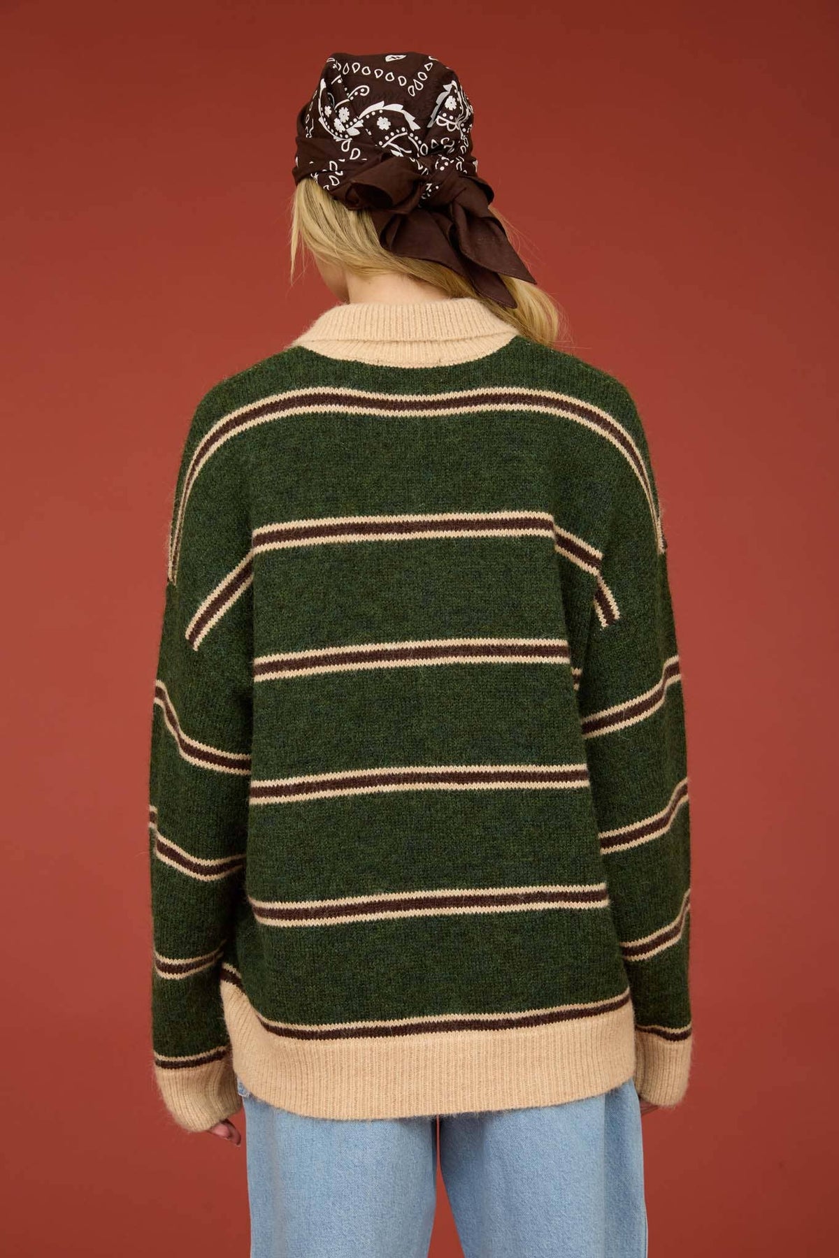 CONTRAST COLLAR STRIPE POLO FUZZY KNIT SWEATER : HUNTER GREEN MULTI