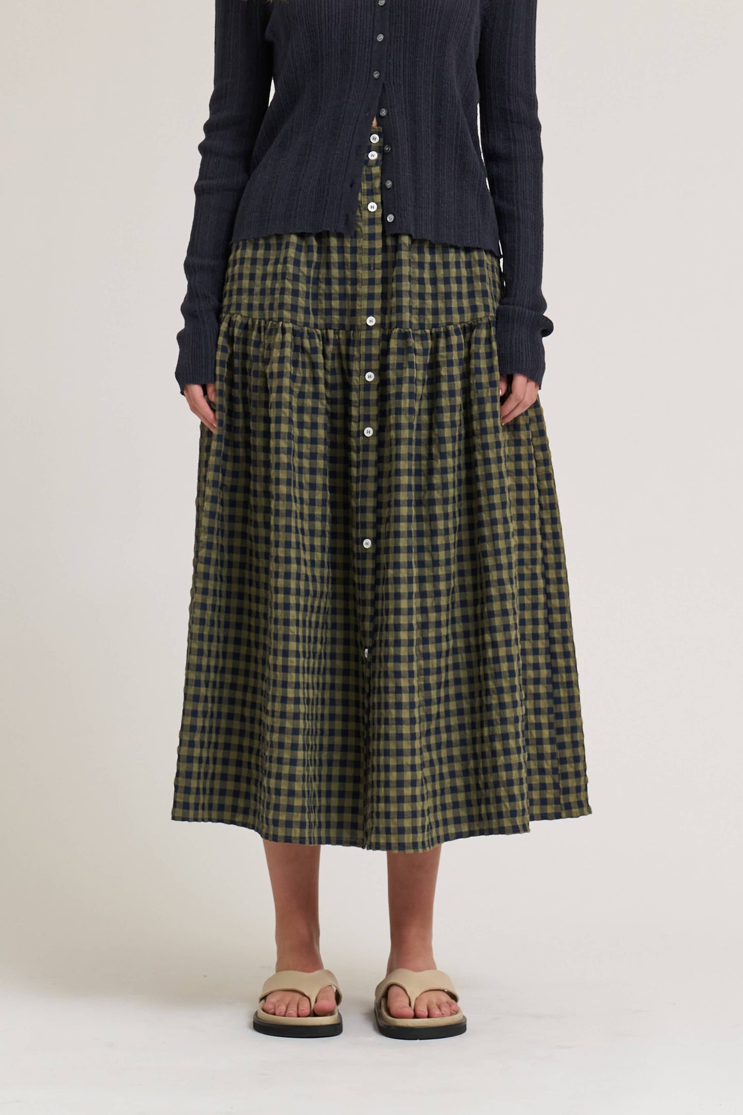FRONT BUTTON CHECK SKIRT: OLIVE