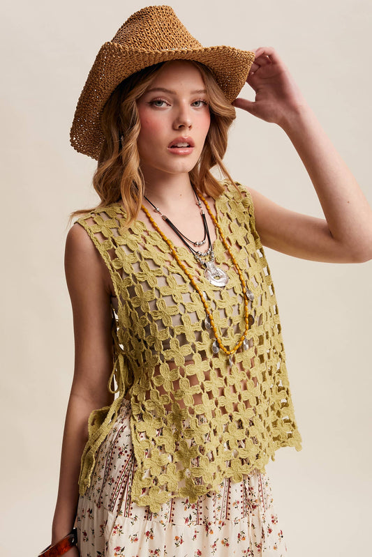 Flower Crochet Sleeveless Tank: Light Green