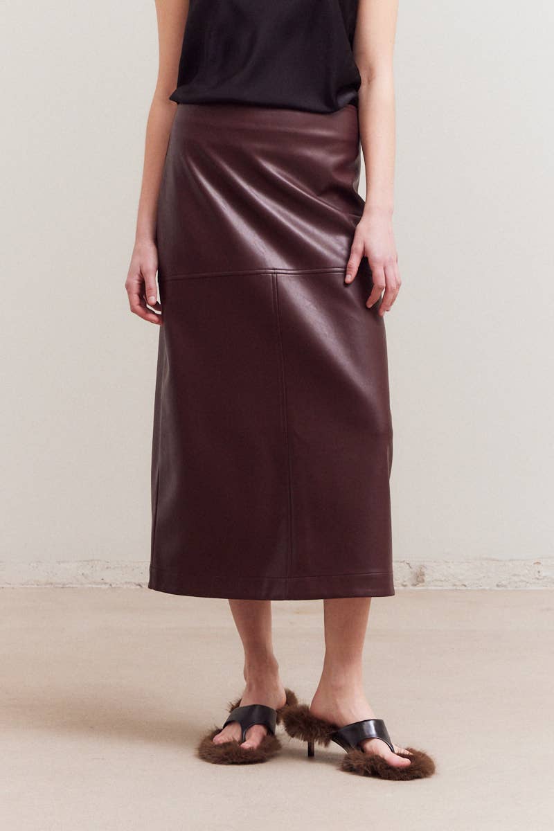 VEGAN LEATHER PENCIL SKIRT: PLUM WINE