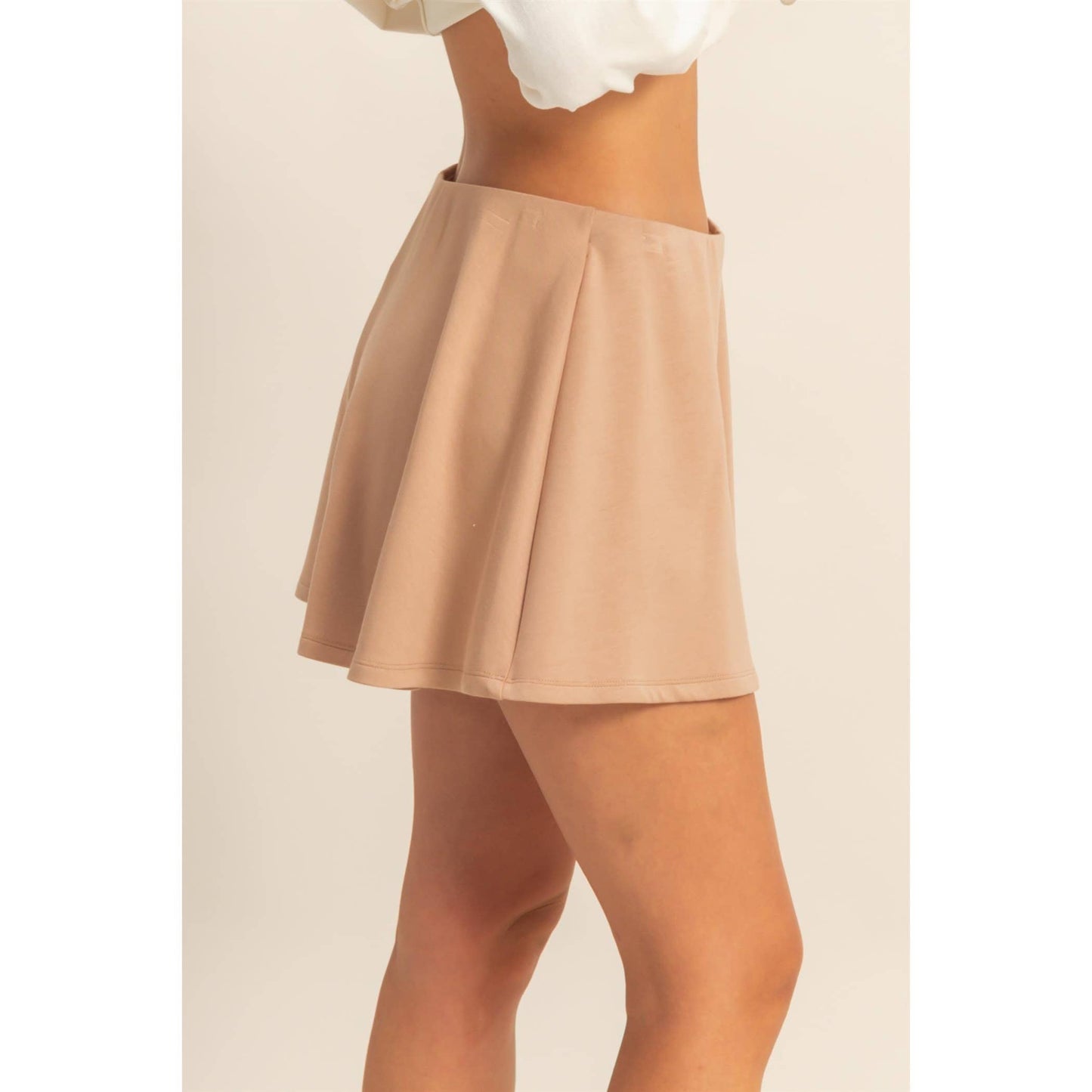 Flirty Scuba Mid Waist Skort: DARK TAUPE
