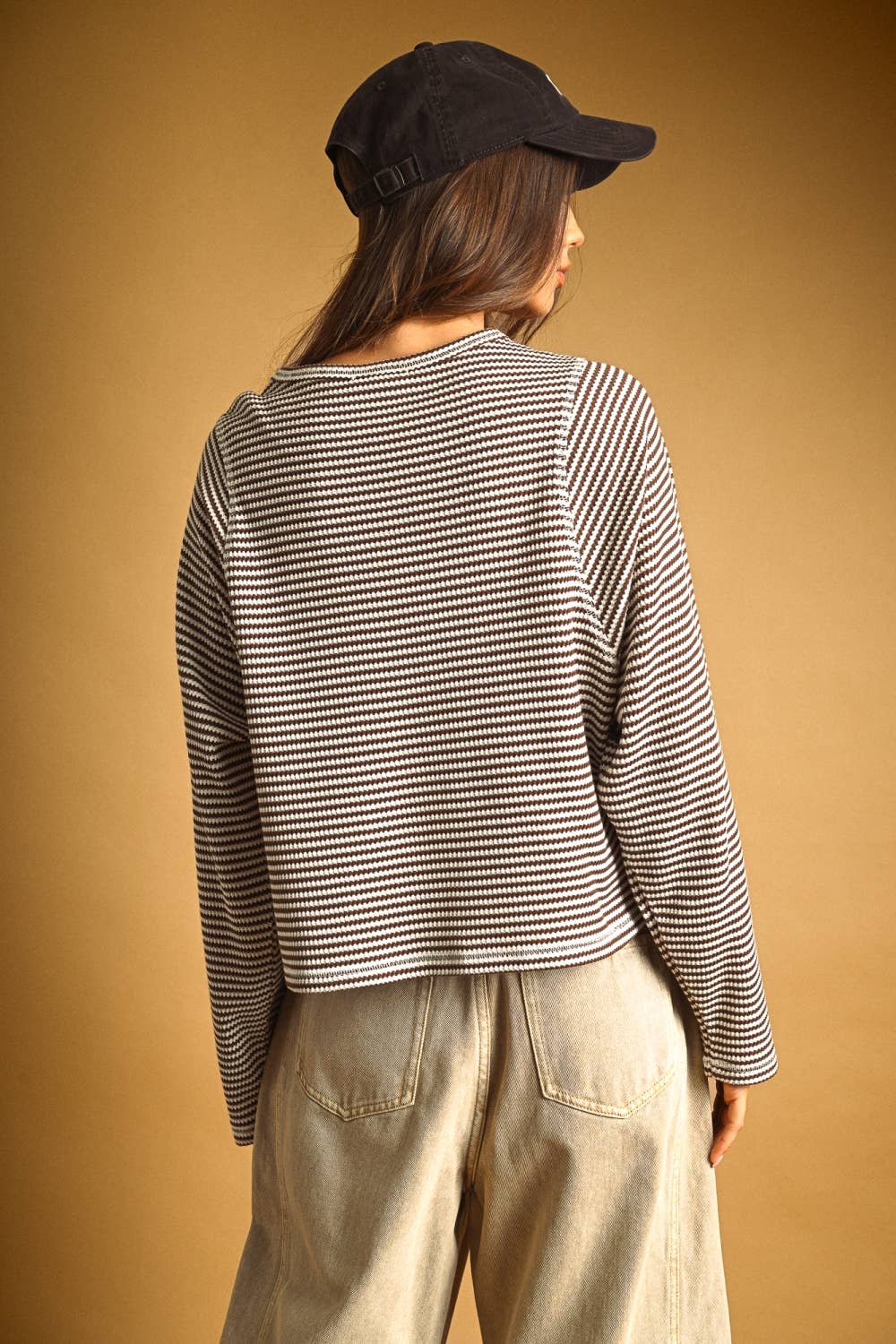 STRIPED WAFFLE FABRIC LONG SLEEVE TOP: BROWN