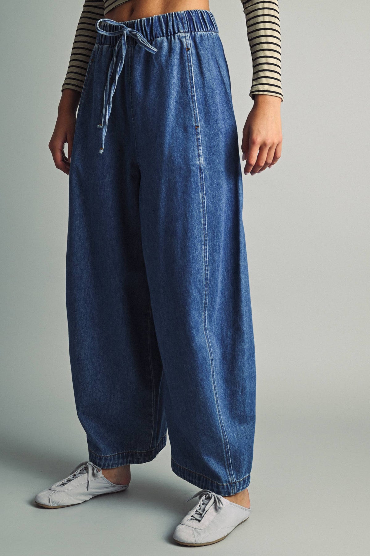 LOOSE BARREL ELASTIC BAND WAIST DENIM PANTS: DENIM
