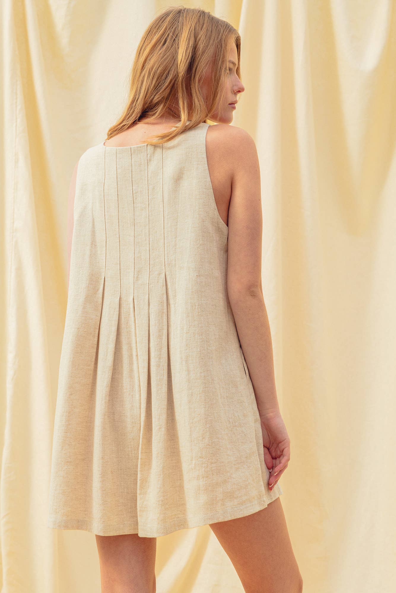 PLEATED ROMPER: OATMEAL