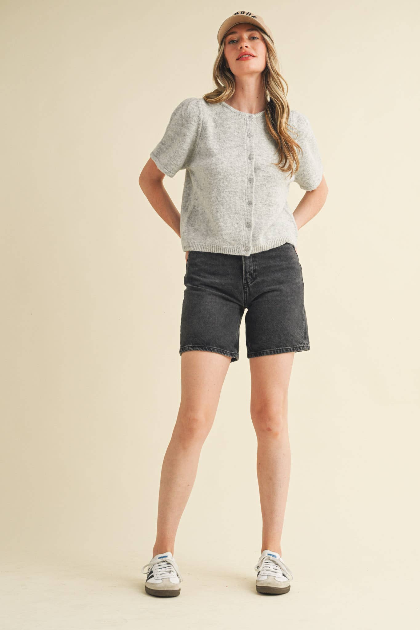 SHORT PUFF SLEEVE SWEATER CARDIGAN: H GREY