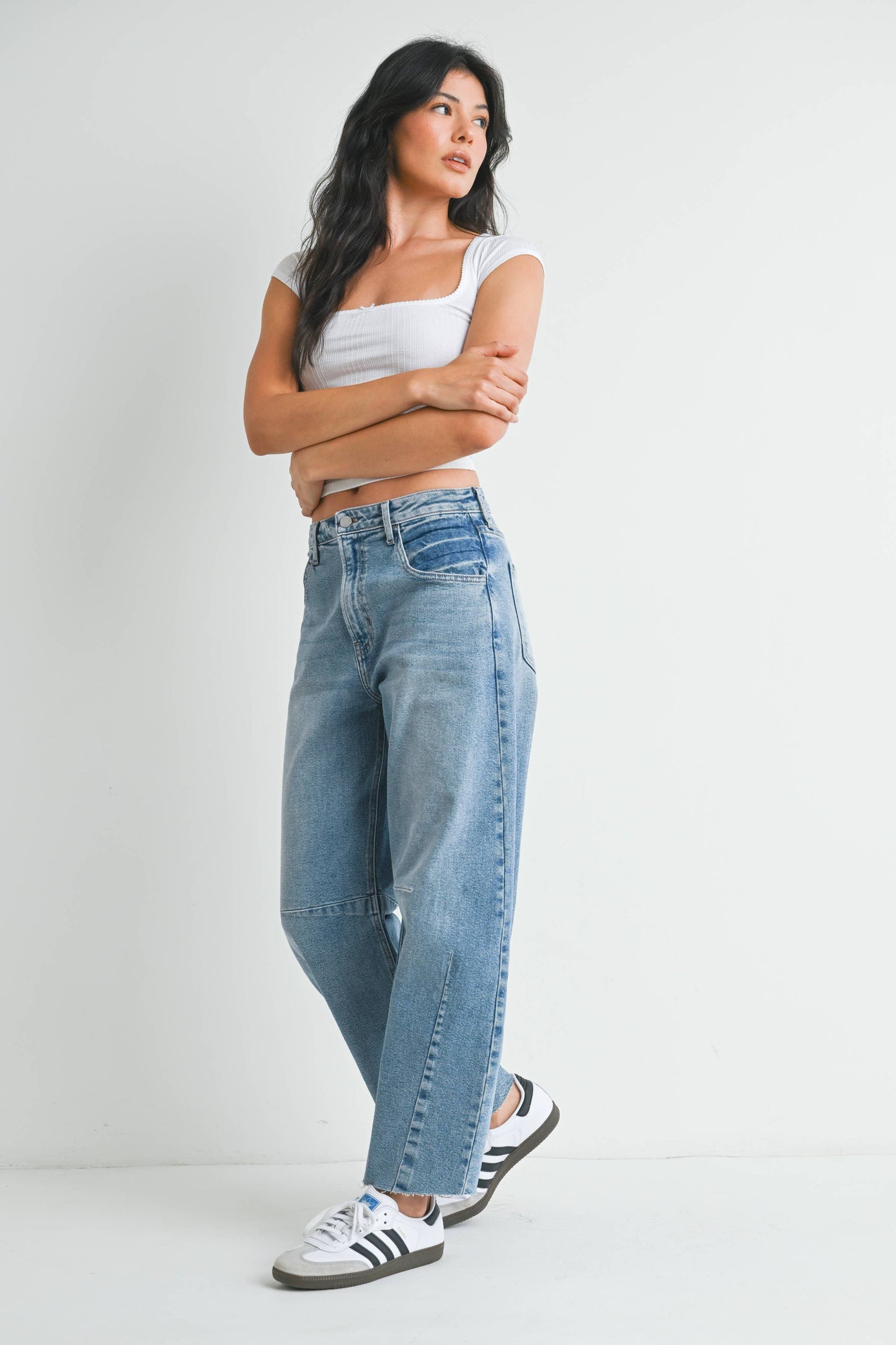 Barrel Jean w/ Seams - Light Denim