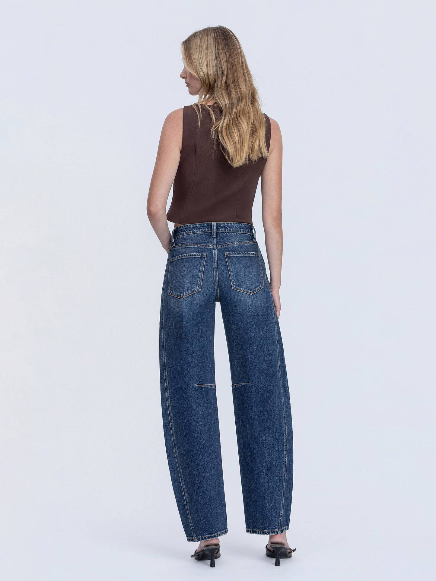 HIGH RISE DARK WASH FULL LENGTH BARREL JEANS