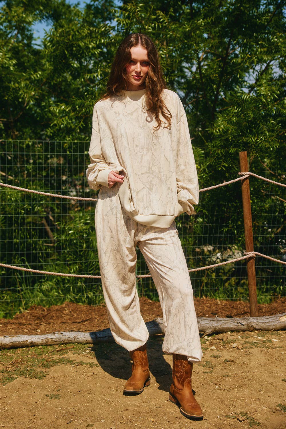 Loose Fit Banded Jogger Pants: TAUPE